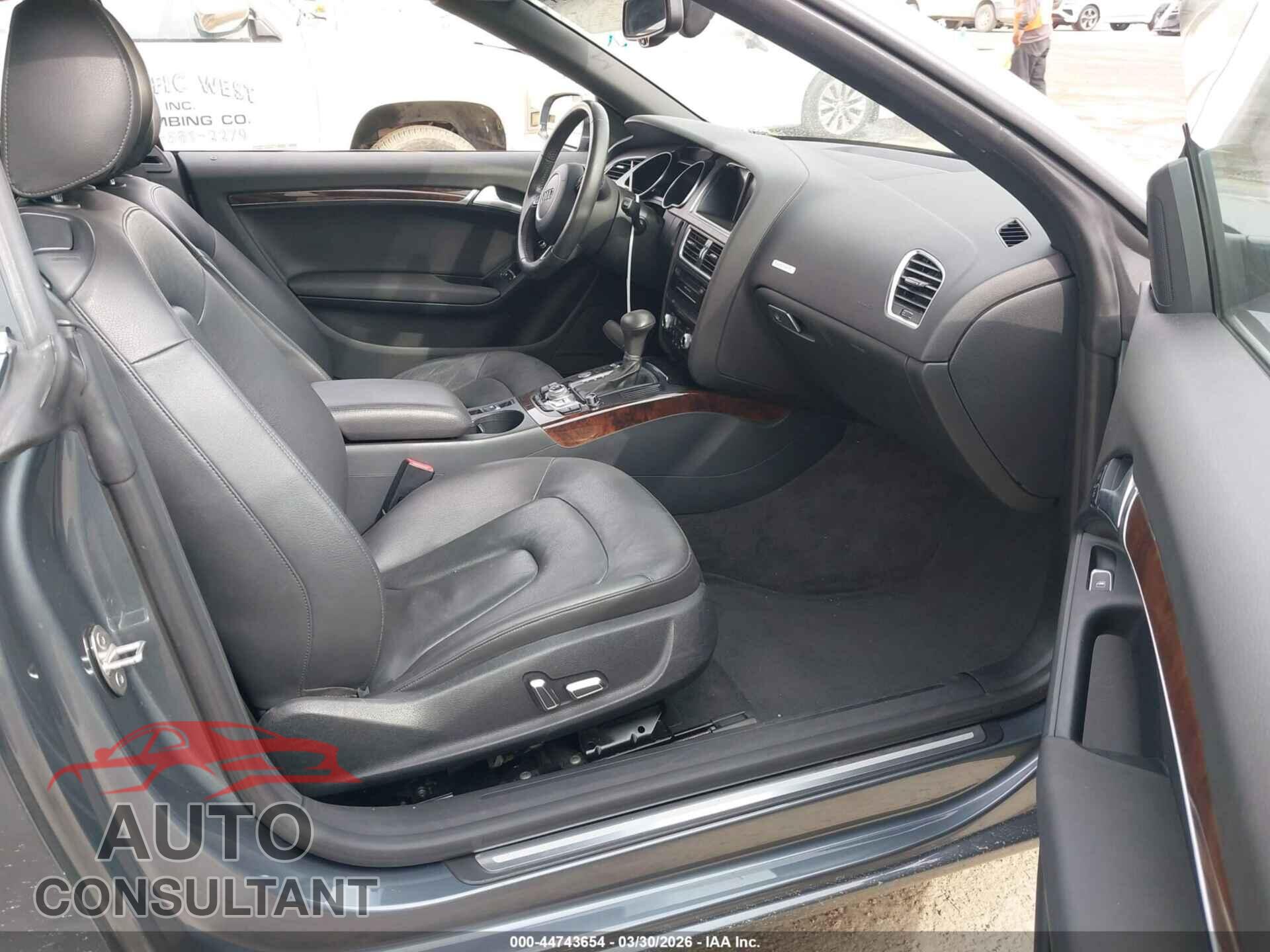 AUDI A5 2013 - WAULFAFH5DN014027