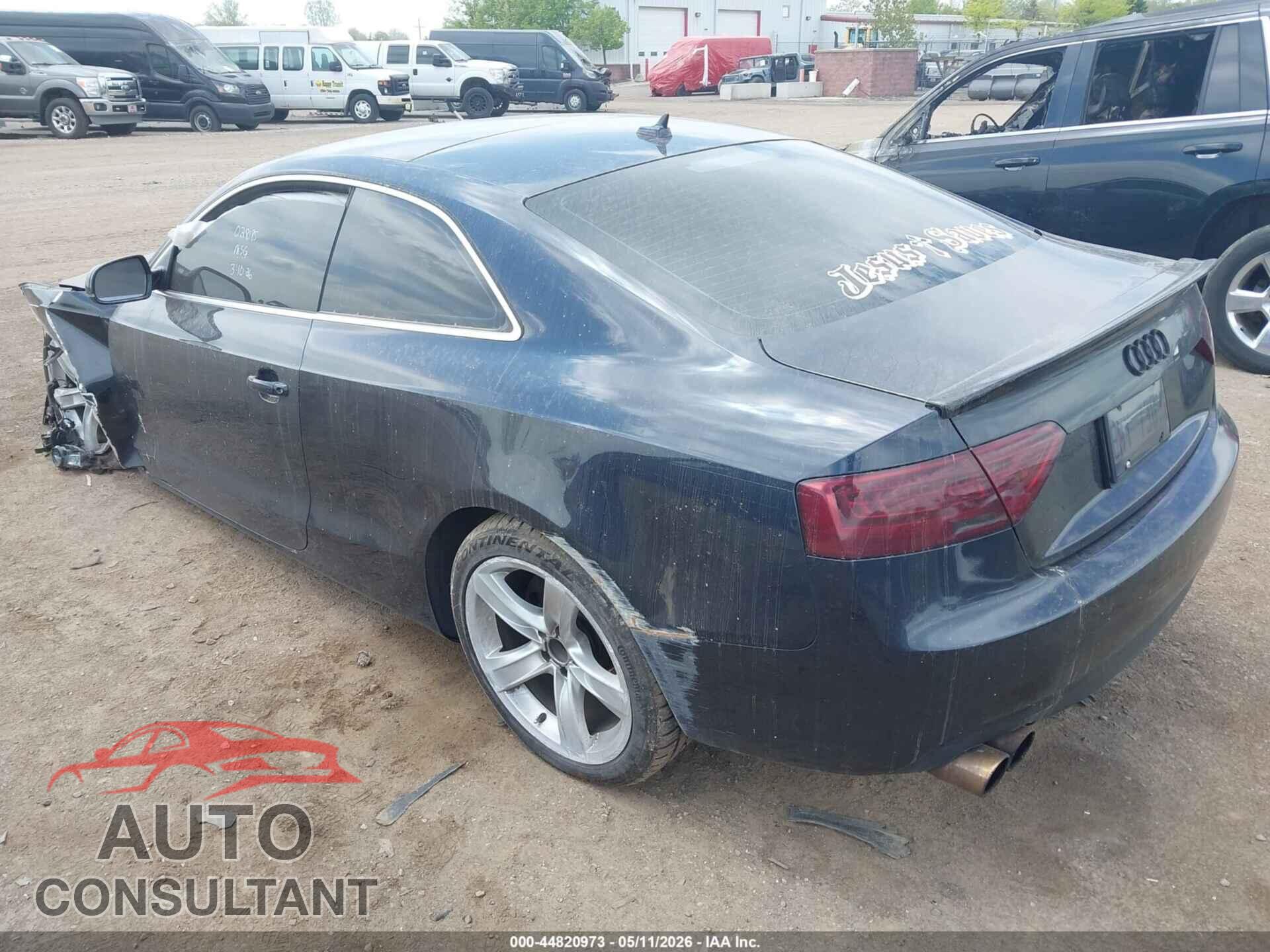 AUDI A5 2013 - WAUGFAFR3DA028185