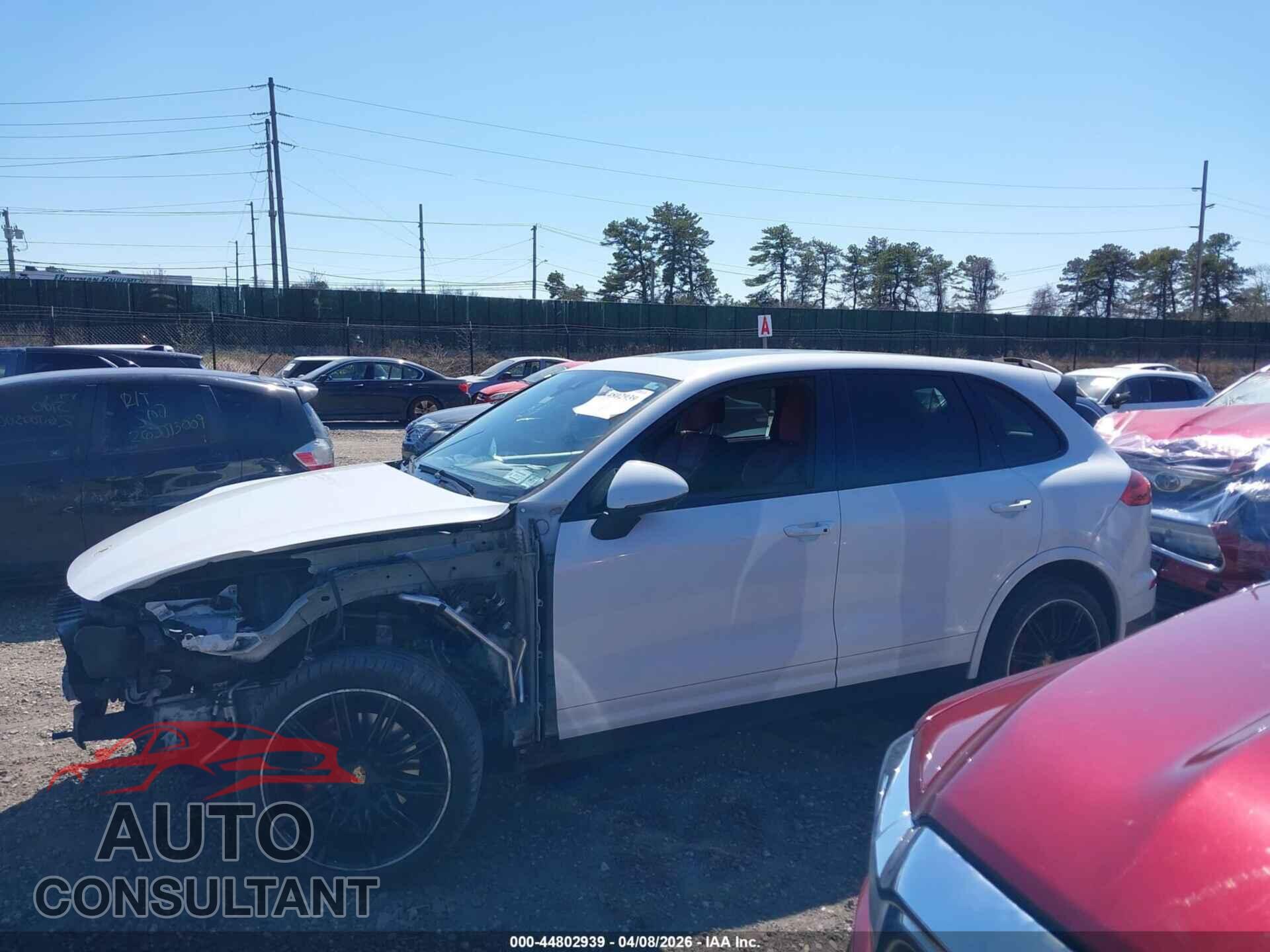 PORSCHE CAYENNE 2016 - WP1AA2A22GLA08976