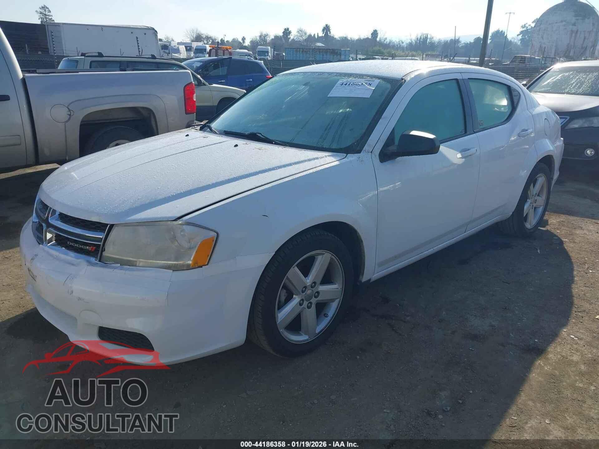 DODGE AVENGER 2013 - 1C3CDZAB5DN645276