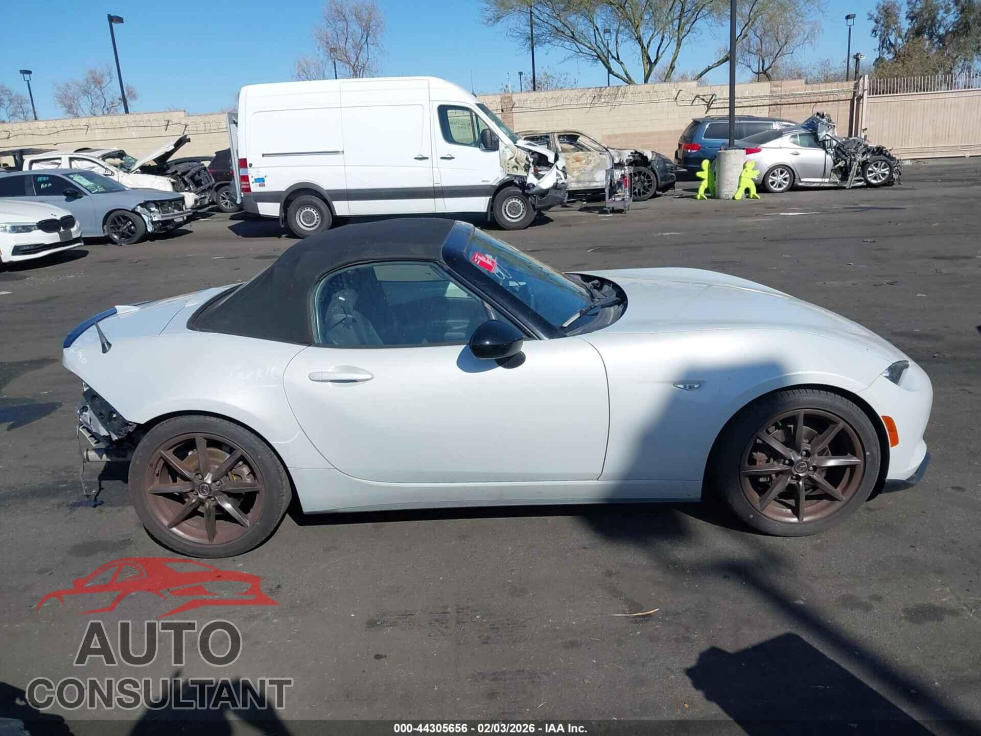 MAZDA MX-5 MIATA 2017 - JM1NDAC7XH0123728