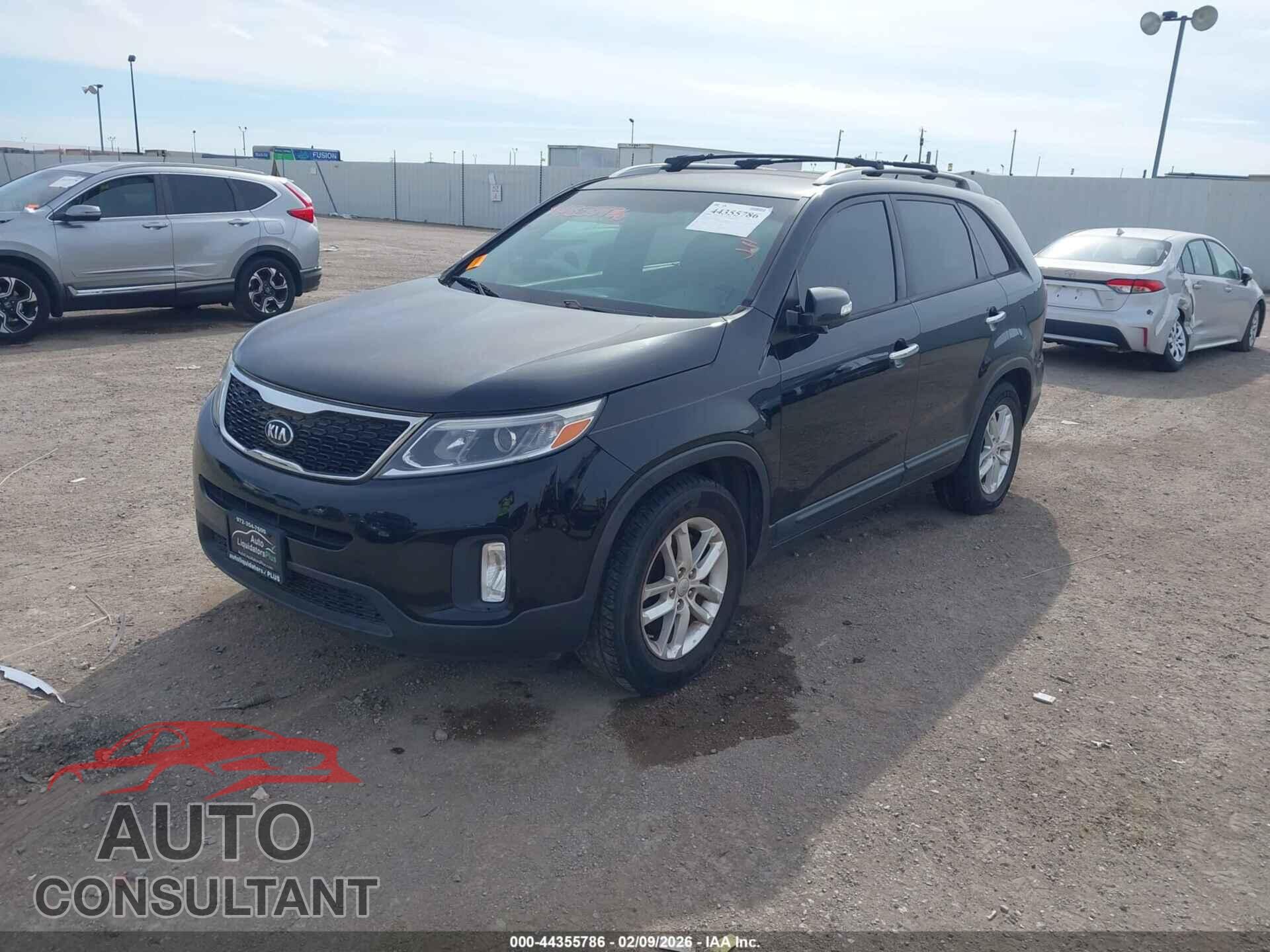 KIA SORENTO 2014 - 5XYKT3A61EG450200