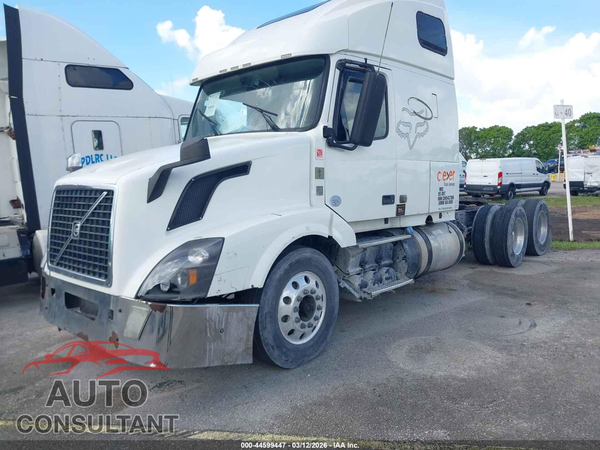 VOLVO VN 2012 - 4V4NC9EJXCN542706