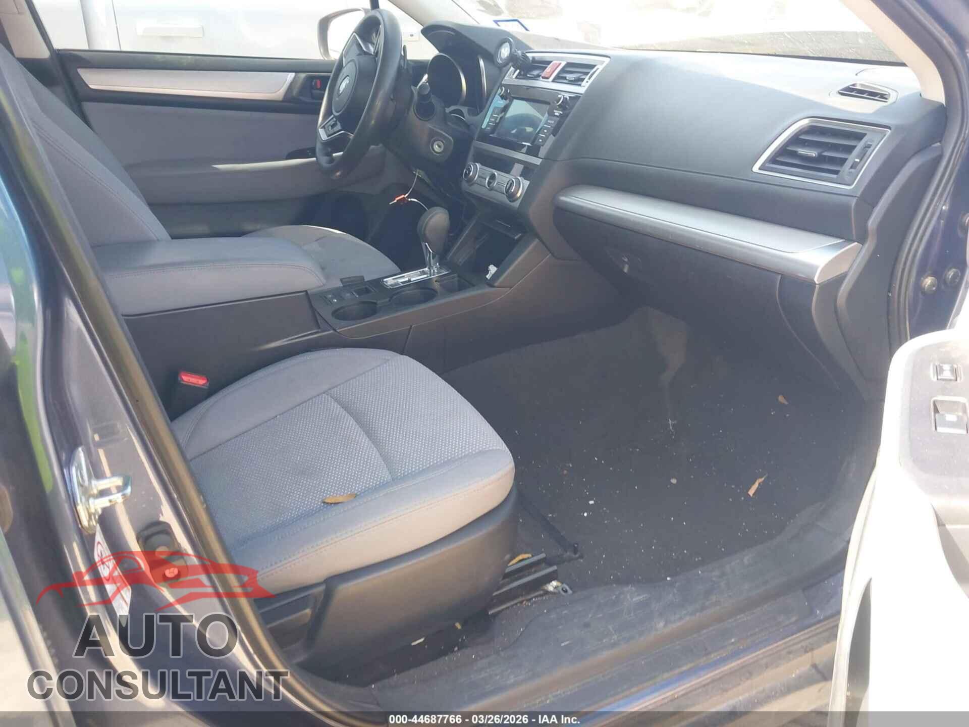 SUBARU OUTBACK 2018 - 4S4BSAAC1J3330176