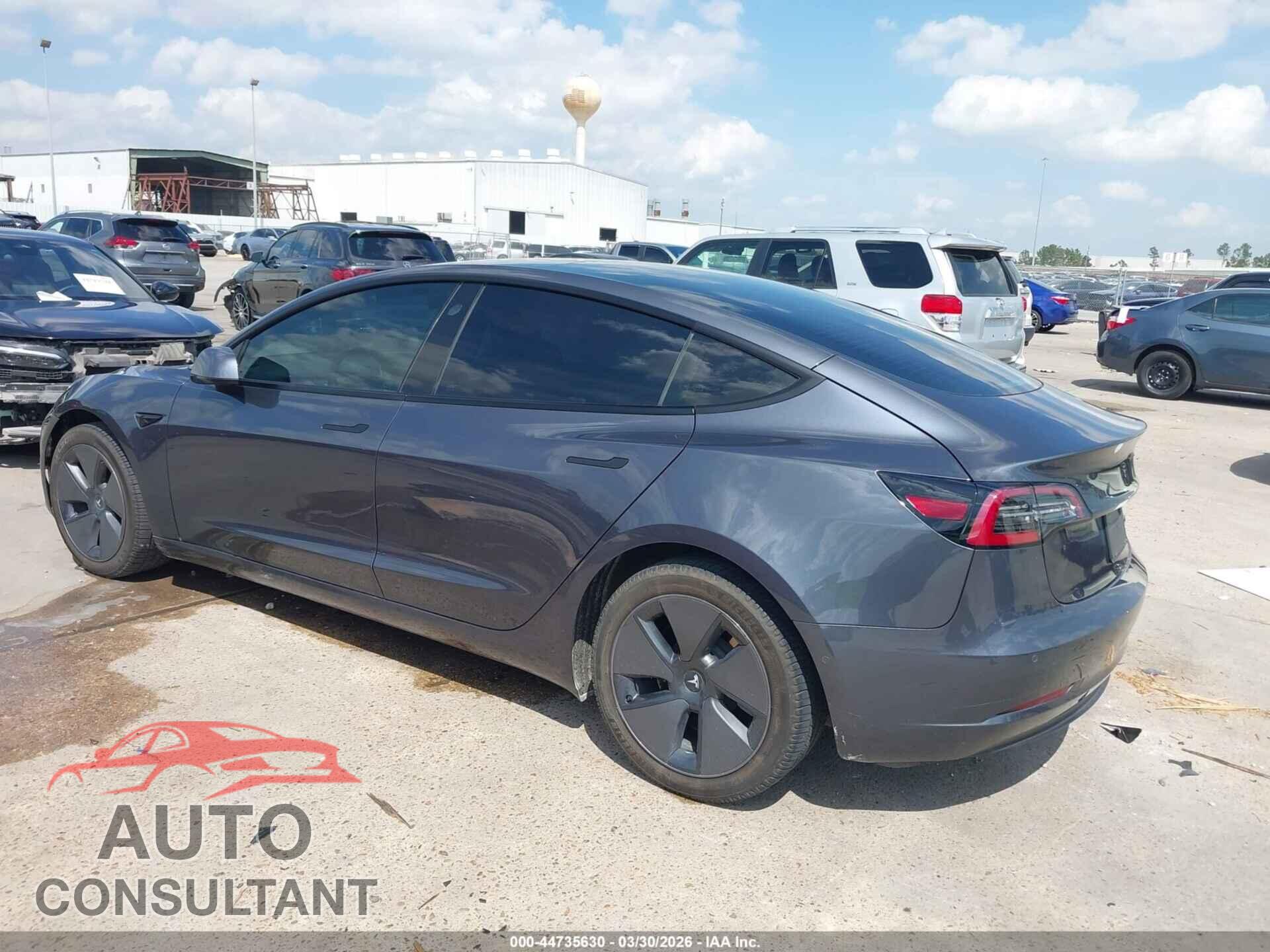 TESLA MODEL 3 2021 - 5YJ3E1EB7MF984009