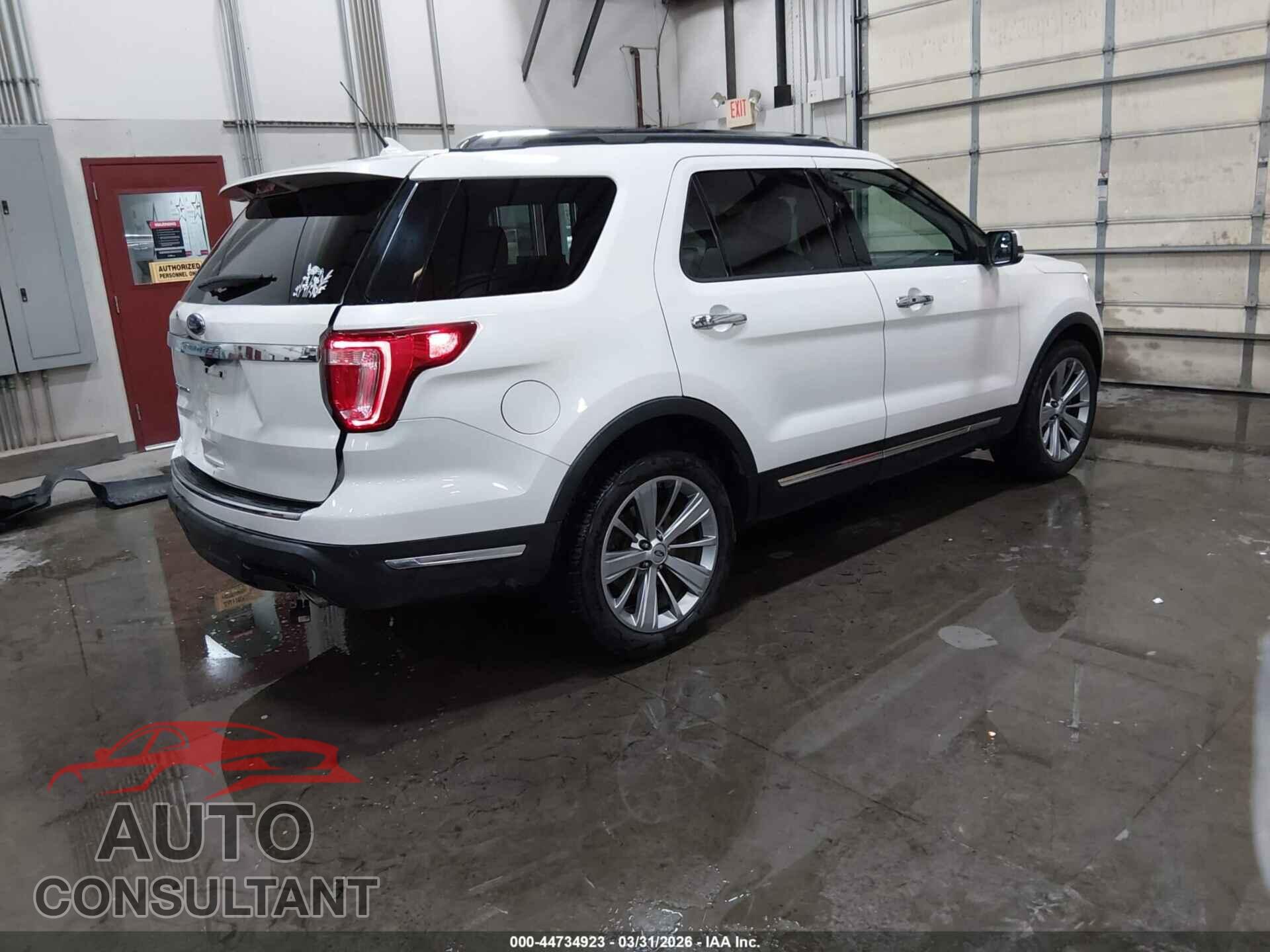 FORD EXPLORER 2018 - 1FM5K7F82JGA46911