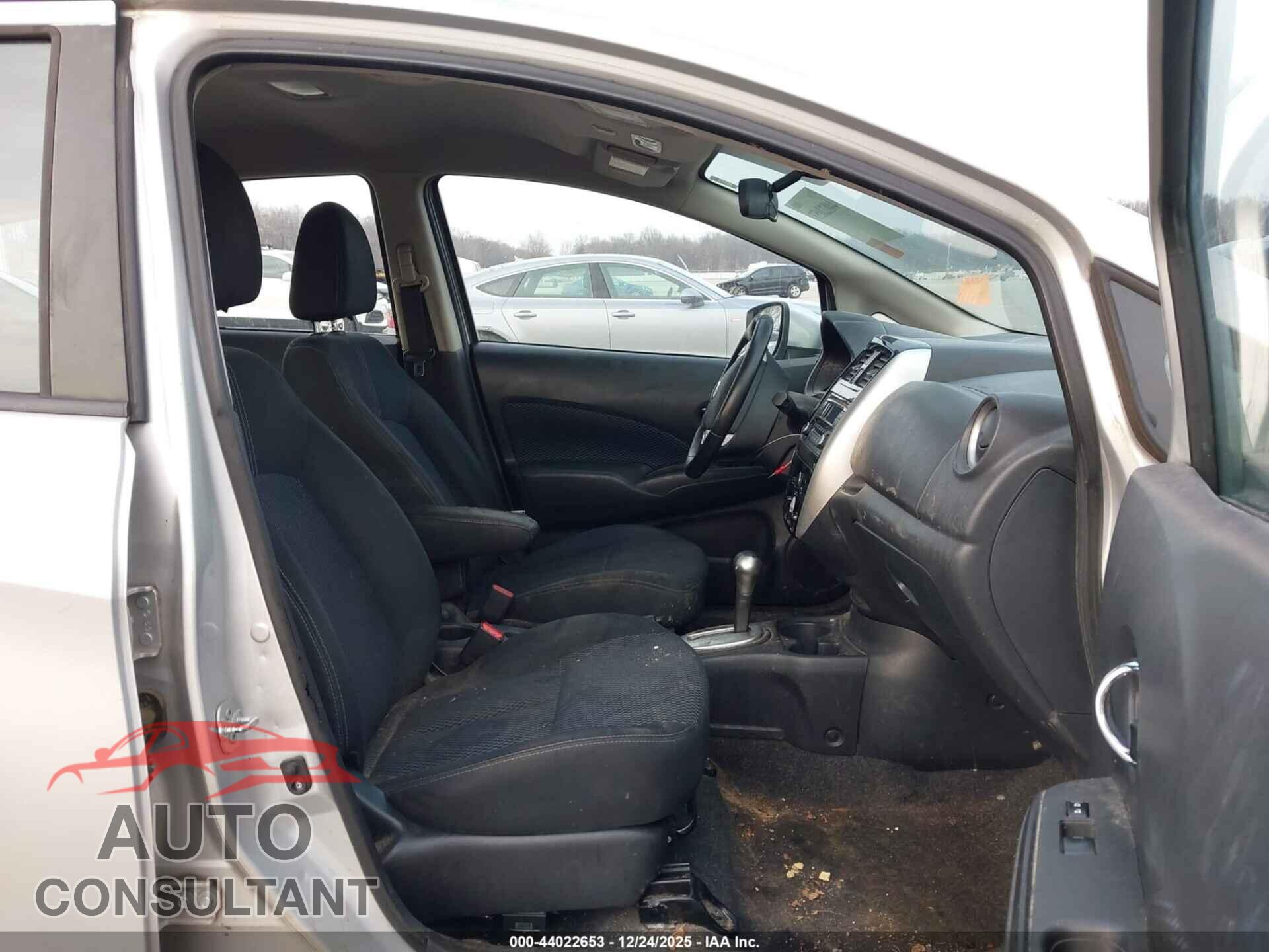 NISSAN VERSA NOTE 2015 - 3N1CE2CP1FL439905