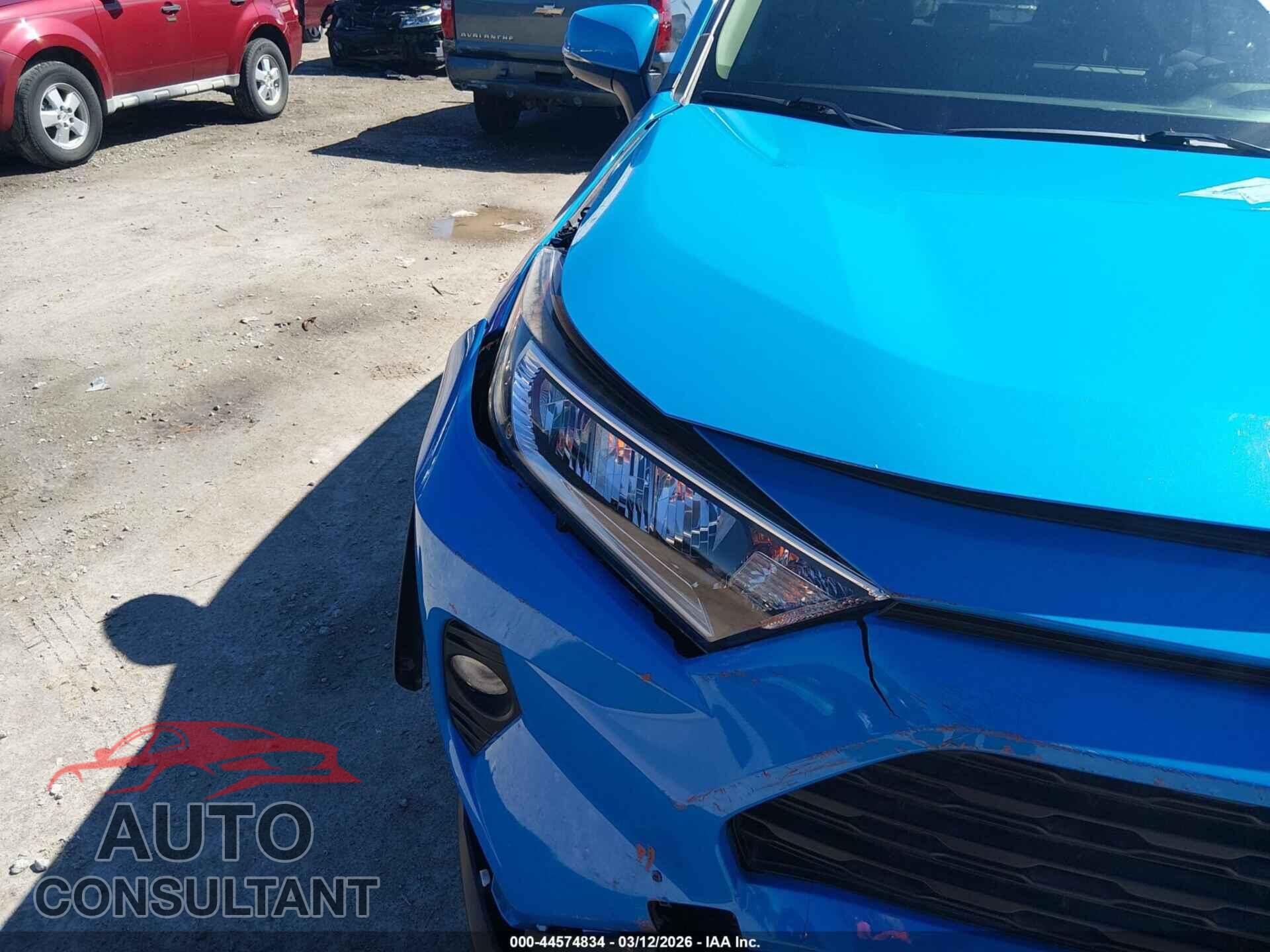 TOYOTA RAV4 2019 - JTMP1RFV5KD518314