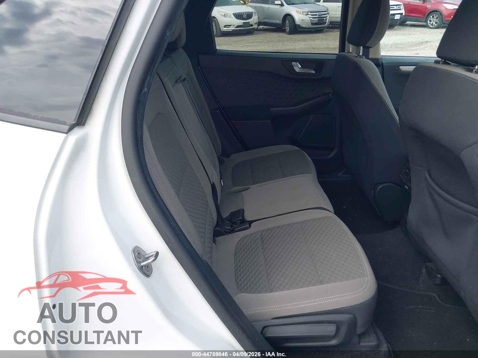FORD ESCAPE 2020 - 1FMCU0G61LUA18737