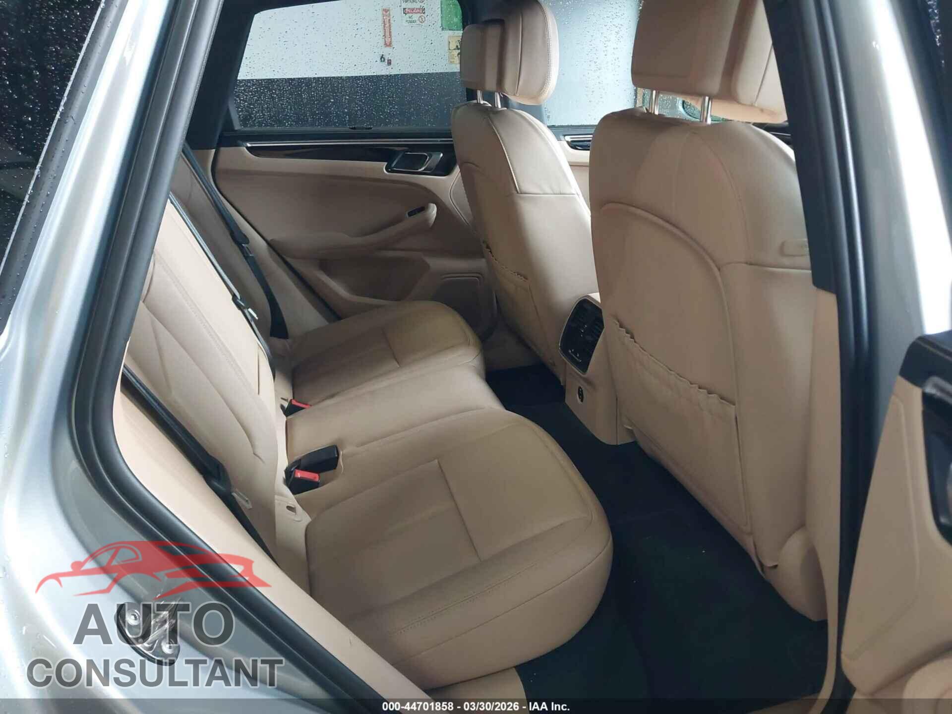 PORSCHE MACAN 2024 - WP1AA2A59RLB04214