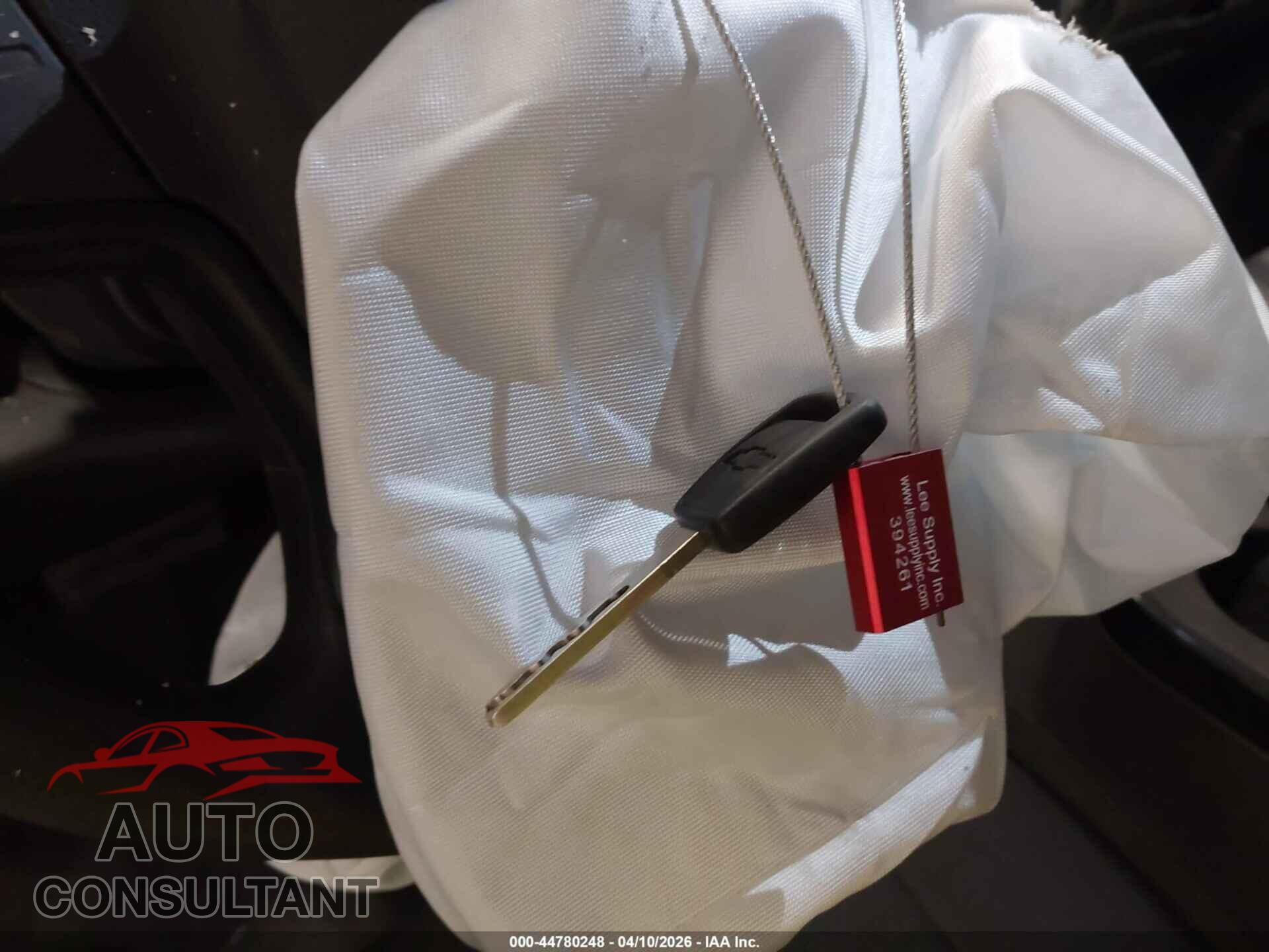 CHEVROLET SILVERADO 1500 2014 - 3GCUKPEC5EG365347