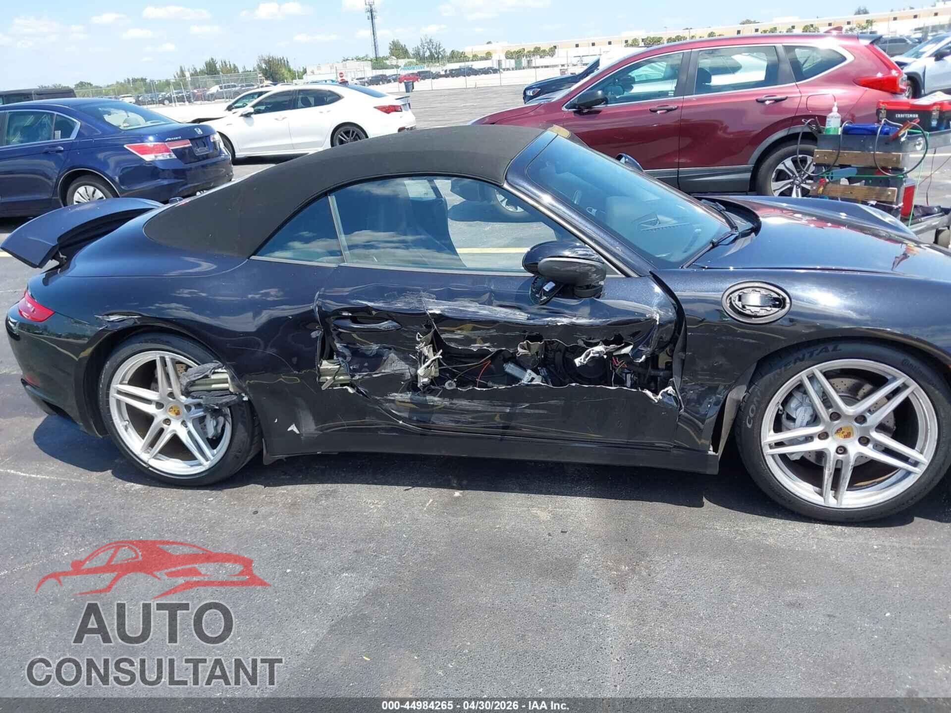 PORSCHE 911 2018 - WP0CA2A9XJS138122