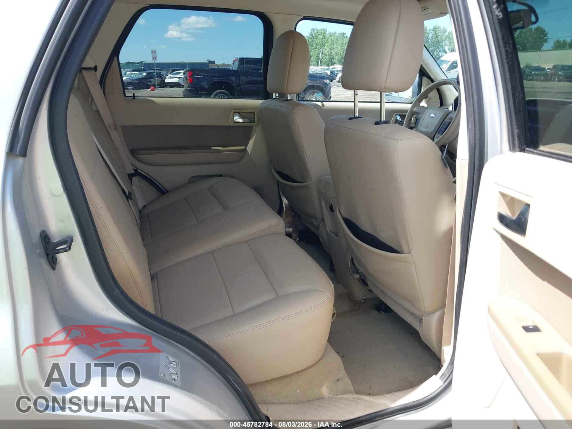 FORD ESCAPE 2010 - 1FMCU9EG5AKD43934