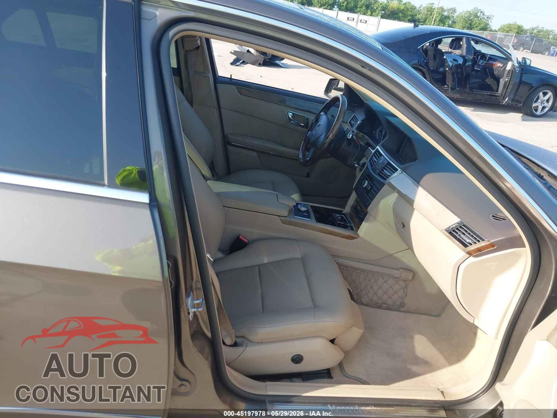 MERCEDES-BENZ E 350 2011 - WDDHF5GB2BA292338
