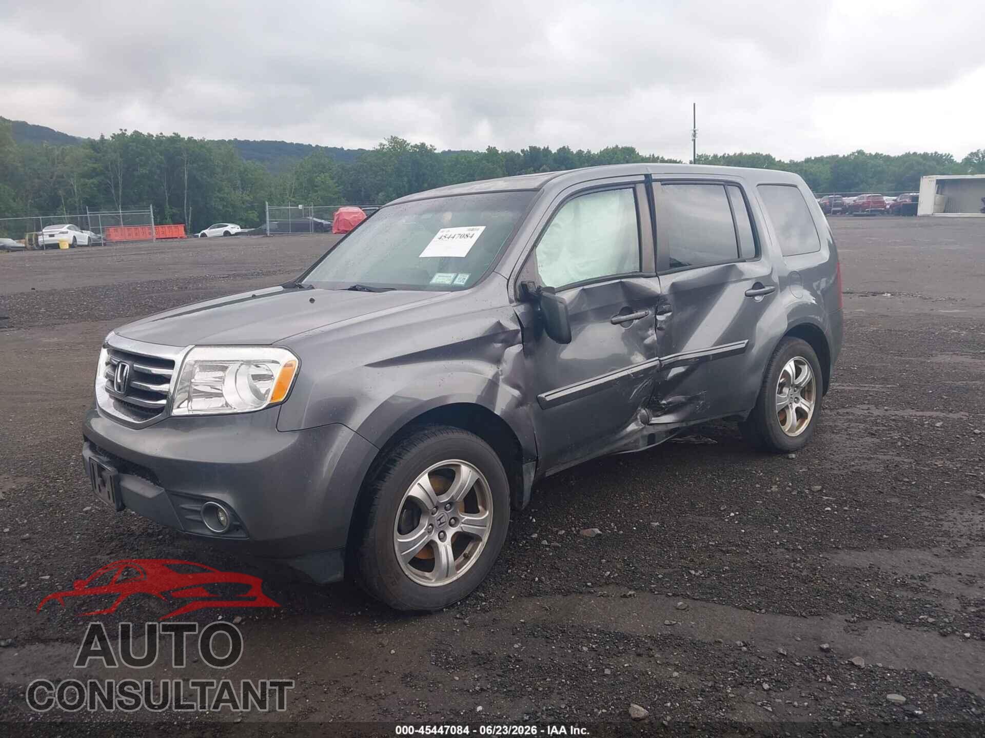 HONDA PILOT 2013 - 5FNYF4H53DB038077