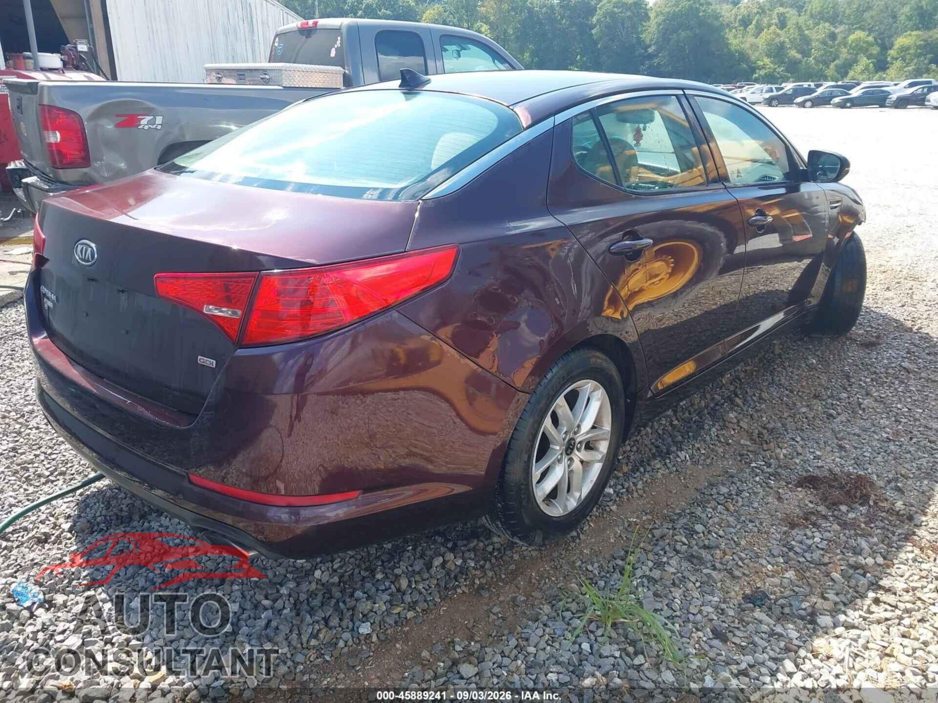 KIA OPTIMA 2011 - KNAGM4A77B5185656