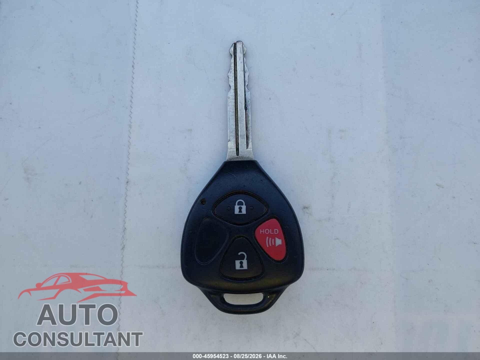TOYOTA MATRIX 2013 - 2T1KU4EE7DC072298