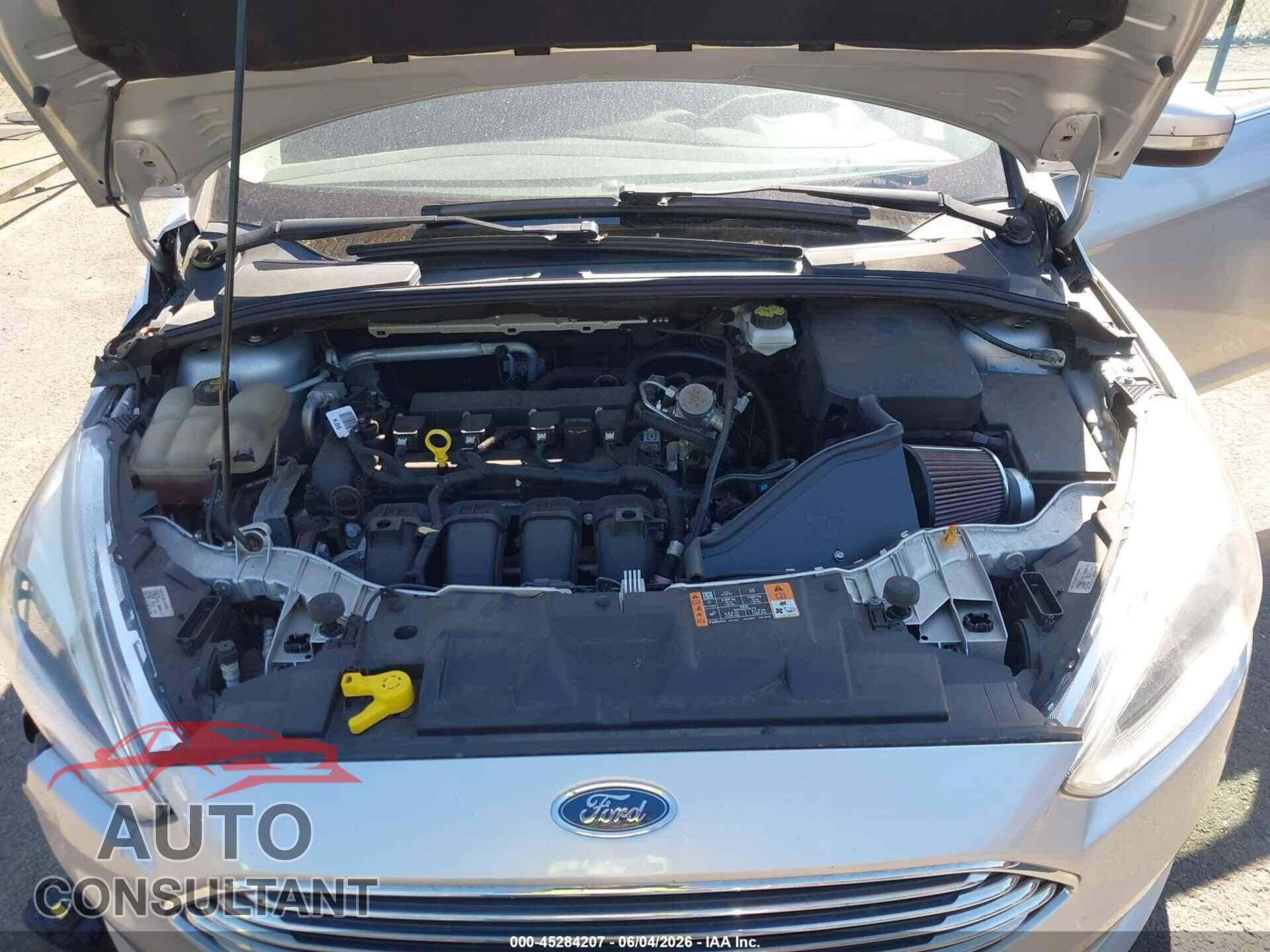 FORD FOCUS 2017 - 1FADP3N29HL333726