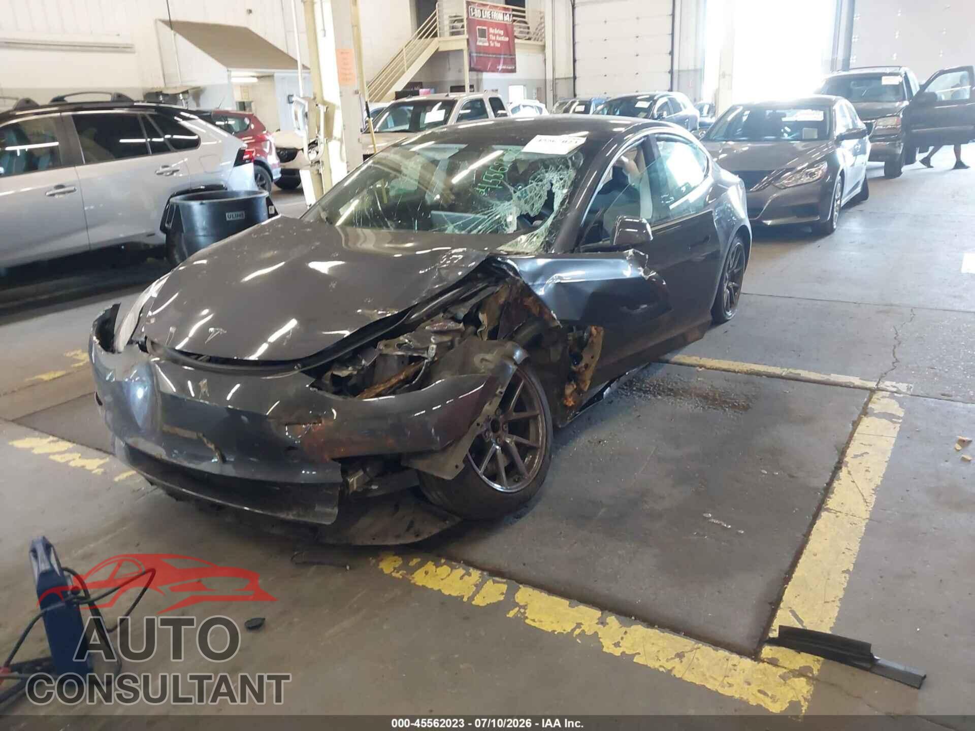 TESLA MODEL 3 2023 - 5YJ3E1EA0PF643708