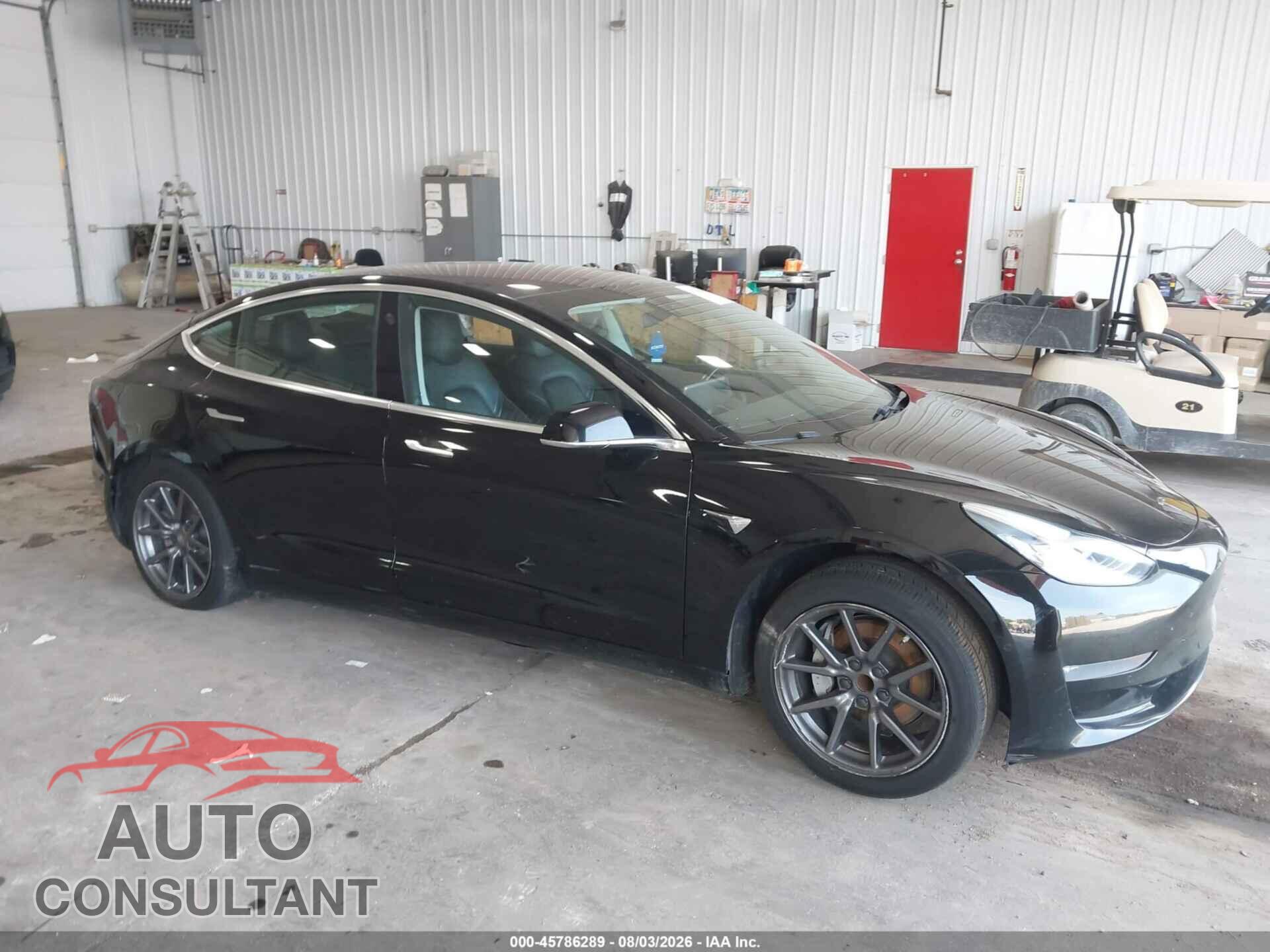 TESLA MODEL 3 2019 - 5YJ3E1EA7KF305599
