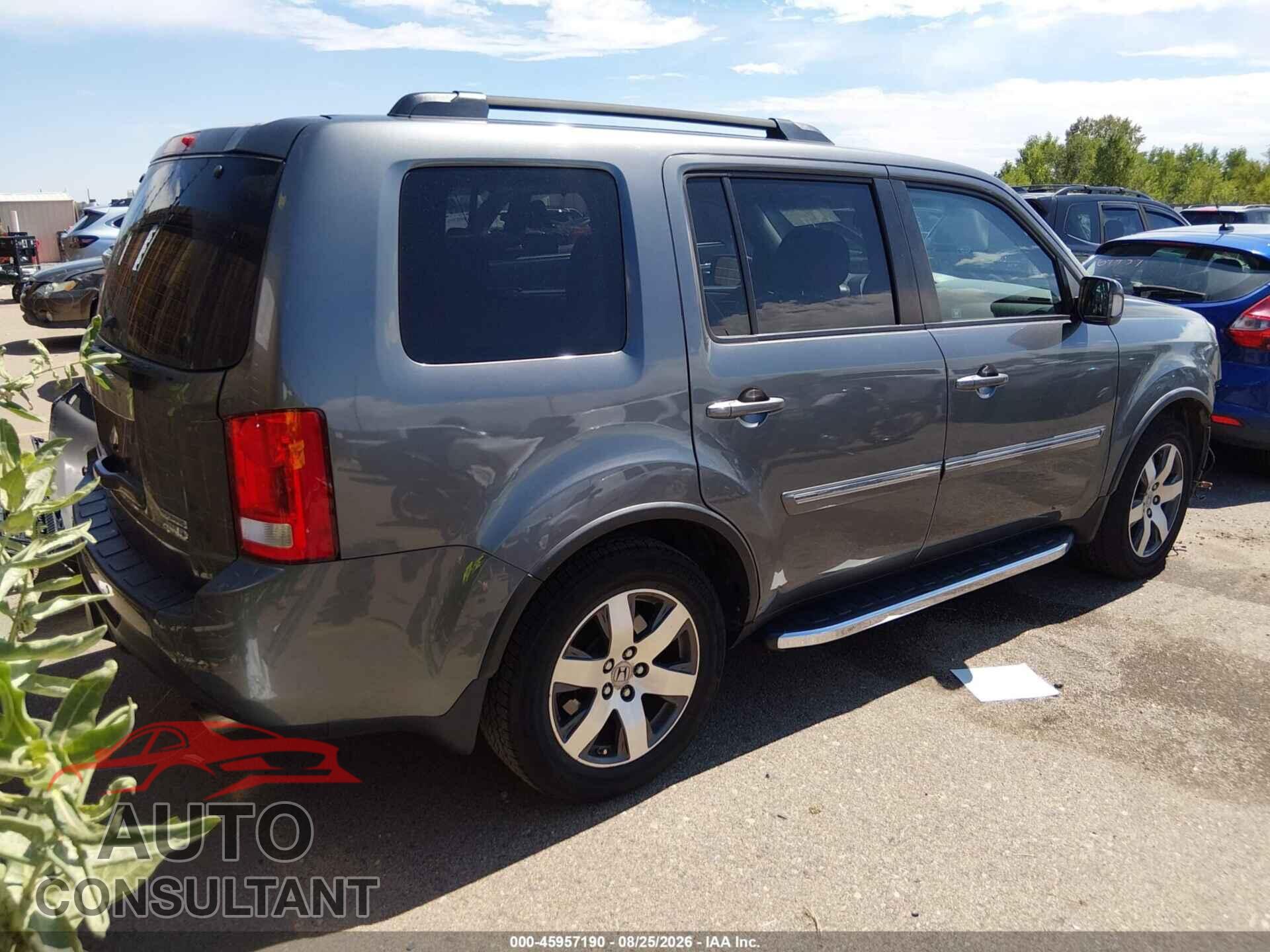 HONDA PILOT 2012 - 5FNYF4H96CB042738