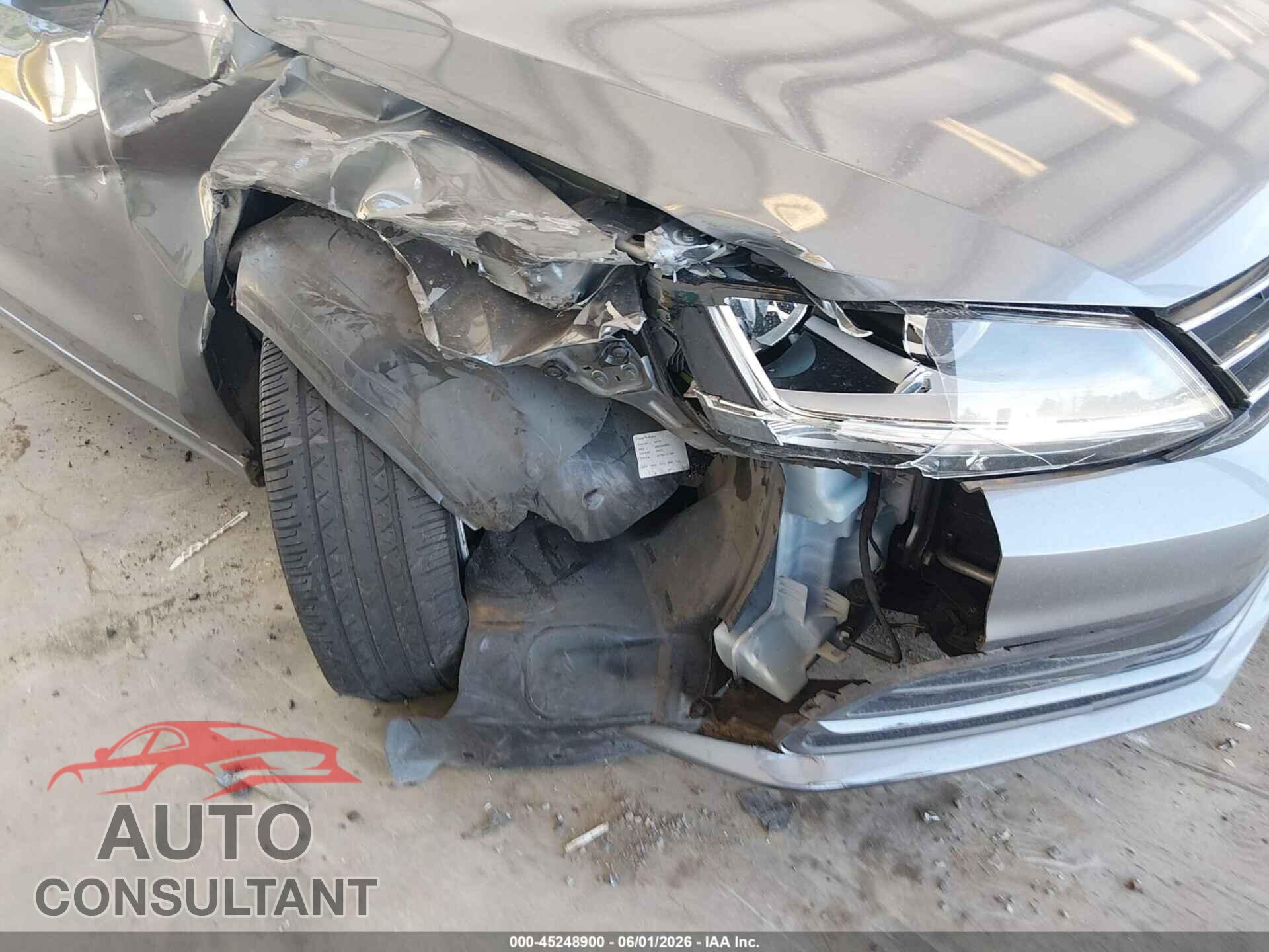 VOLKSWAGEN JETTA 2017 - 3VW167AJ4HM206110