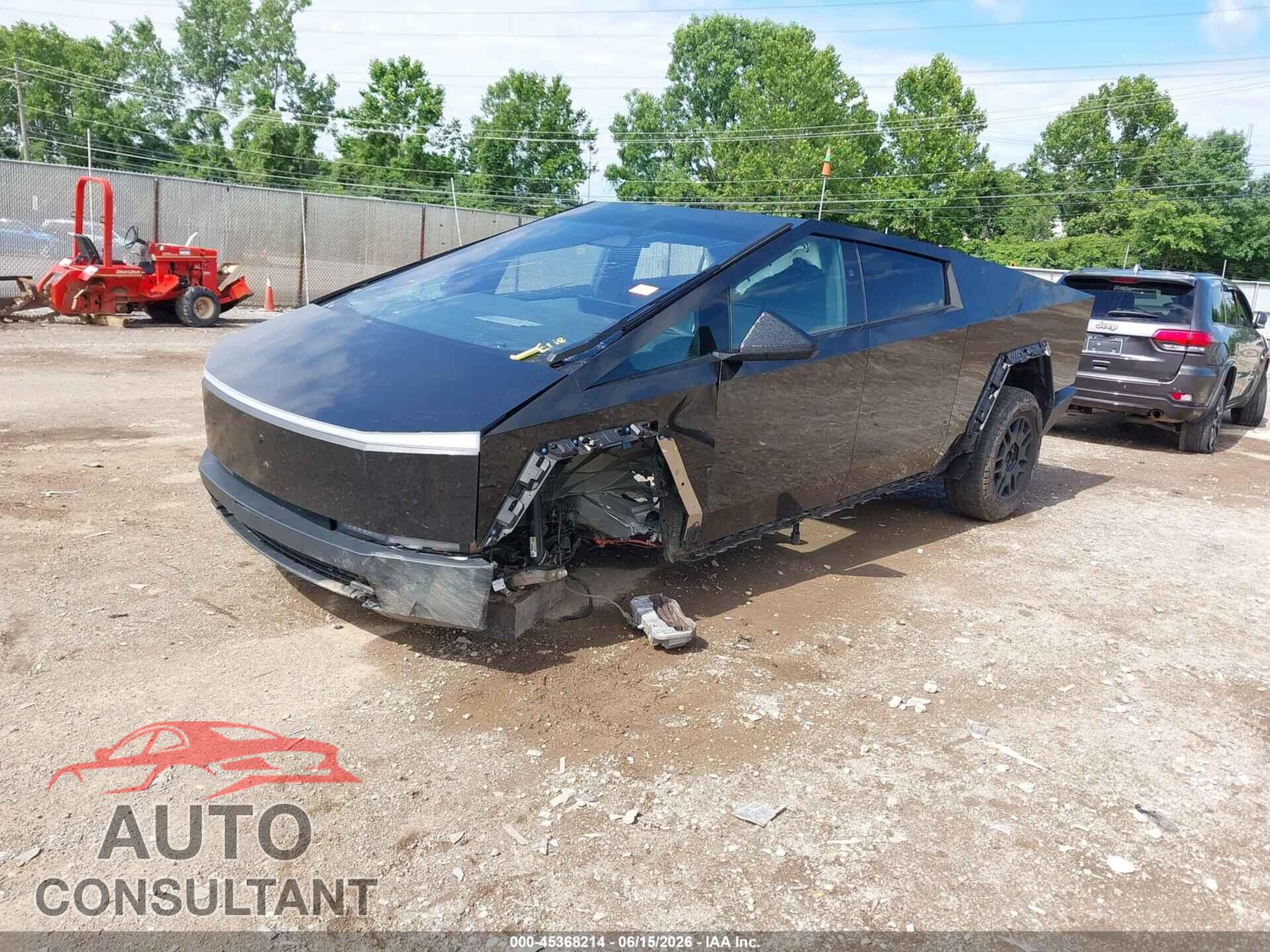 TESLA CYBERTRUCK 2024 - 7G2CEHEE2RA016209