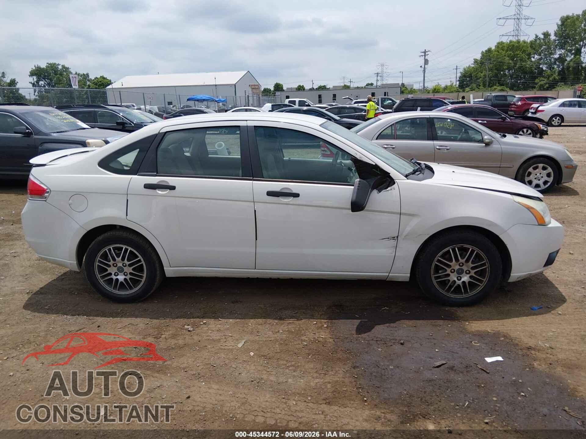 FORD FOCUS 2010 - 1FAHP3FN1AW159116