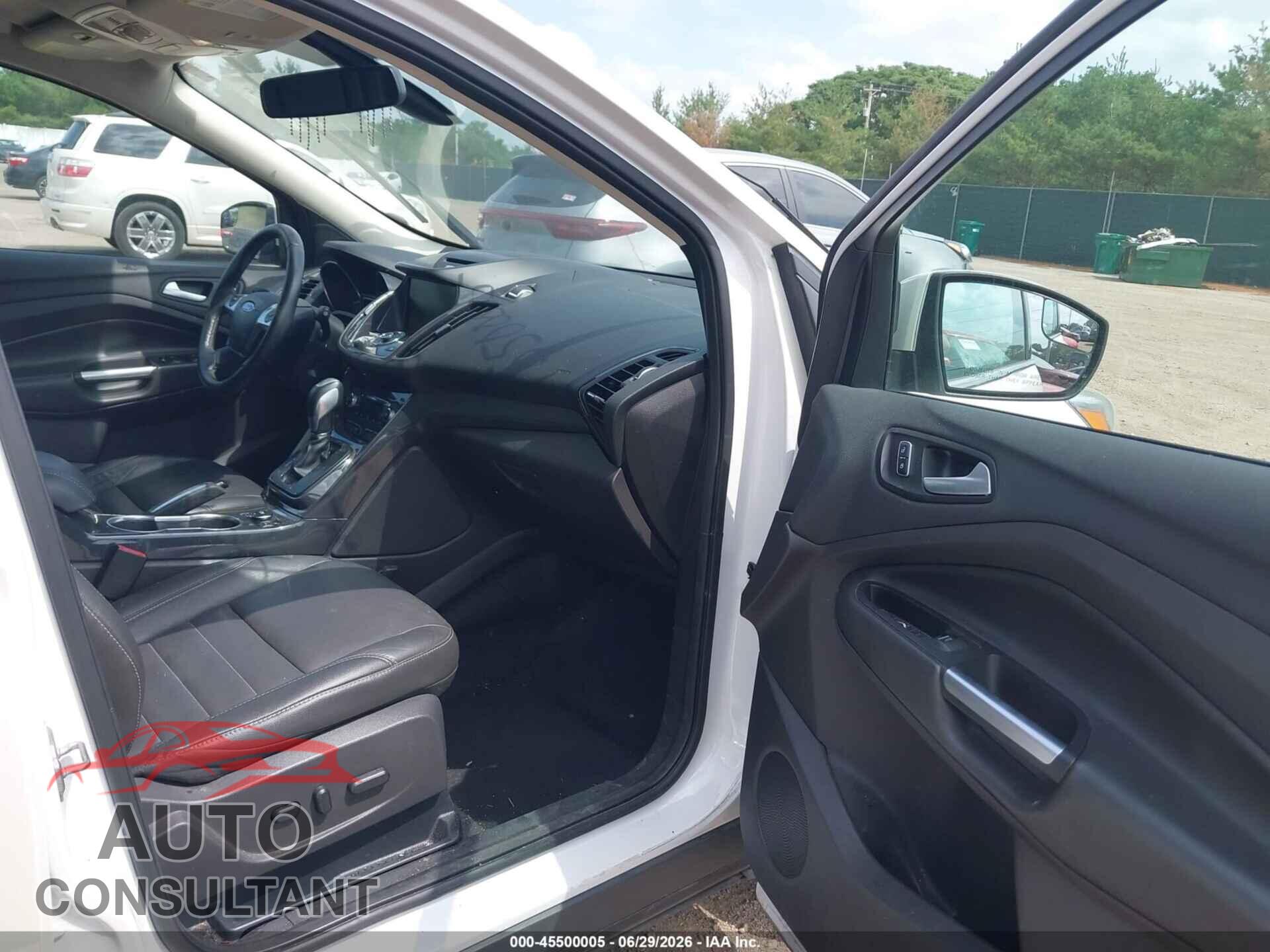 FORD ESCAPE 2015 - 1FMCU0JX0FUC76558