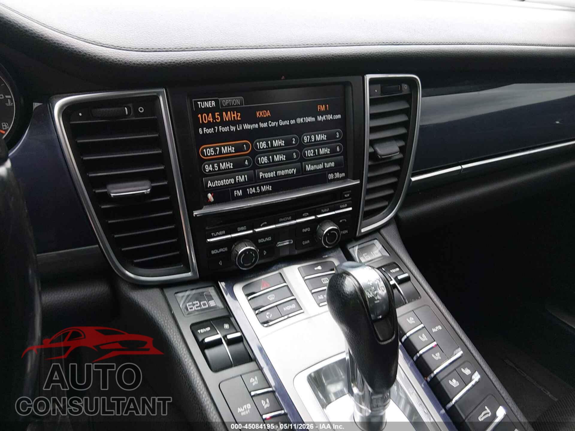 PORSCHE PANAMERA 2011 - WP0AA2A74BL010816