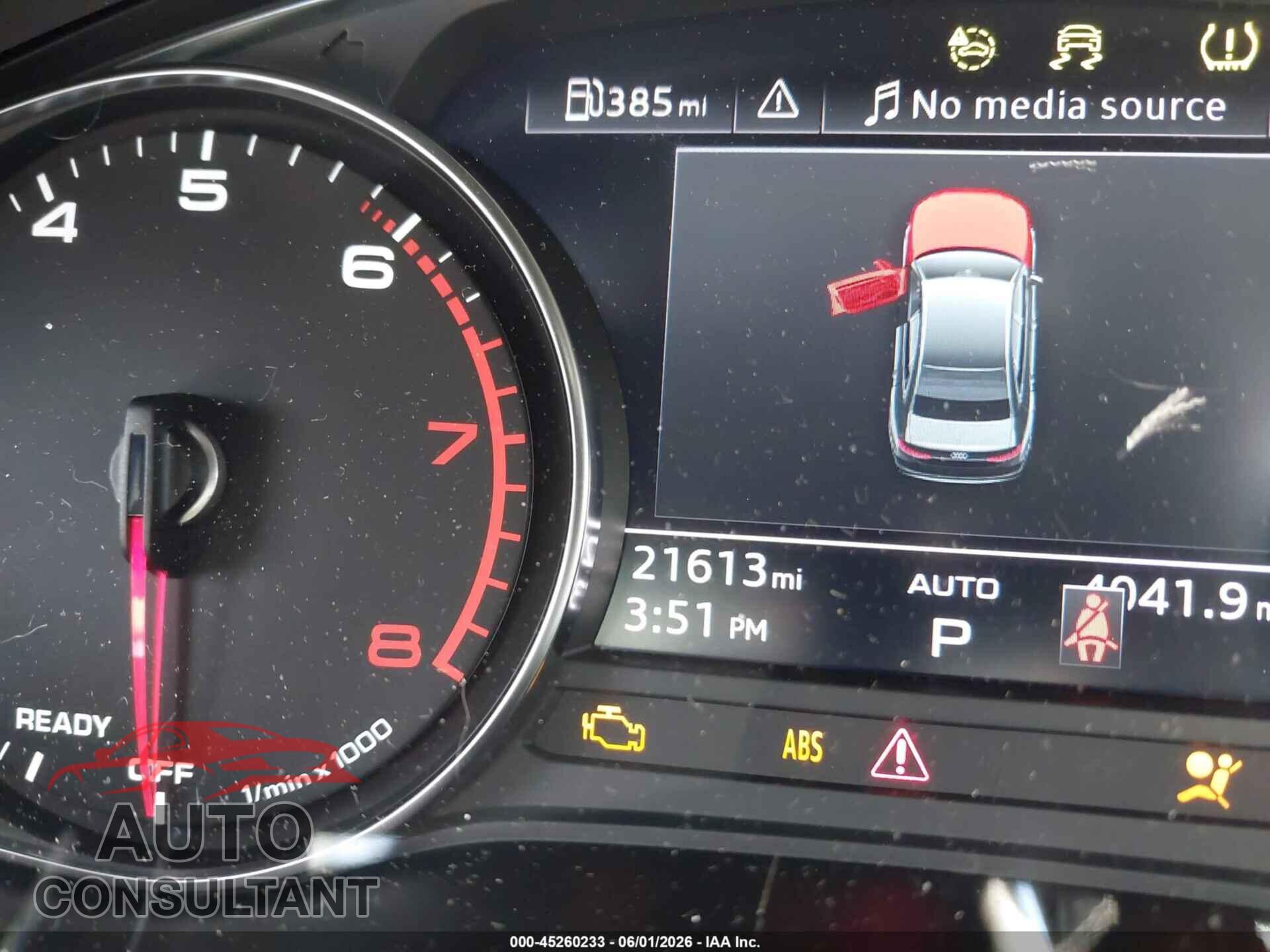 AUDI A4 2024 - WAUDAAF44RN001759