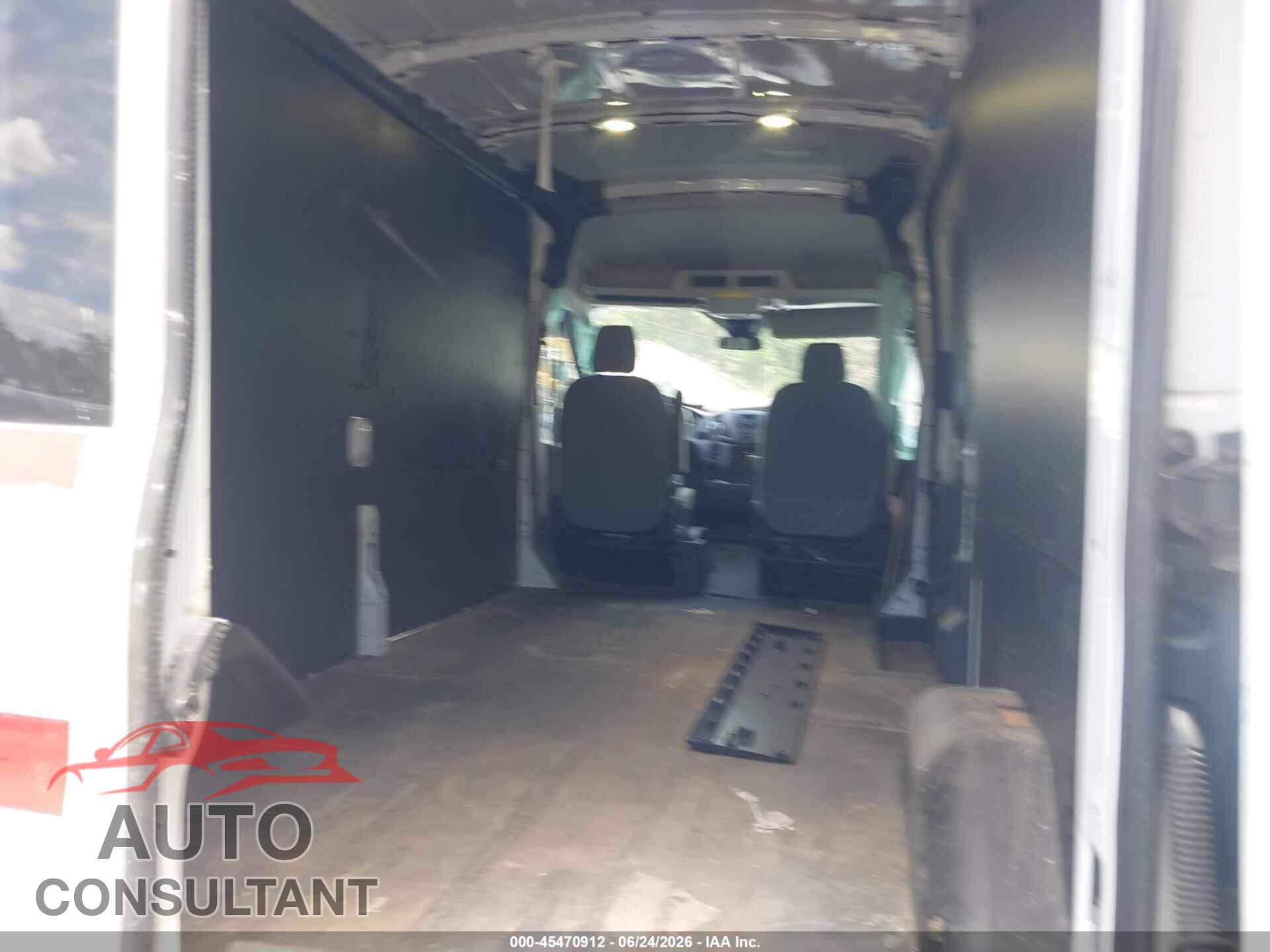 FORD TRANSIT-250 2017 - 1FTYR2CM7HKB20140