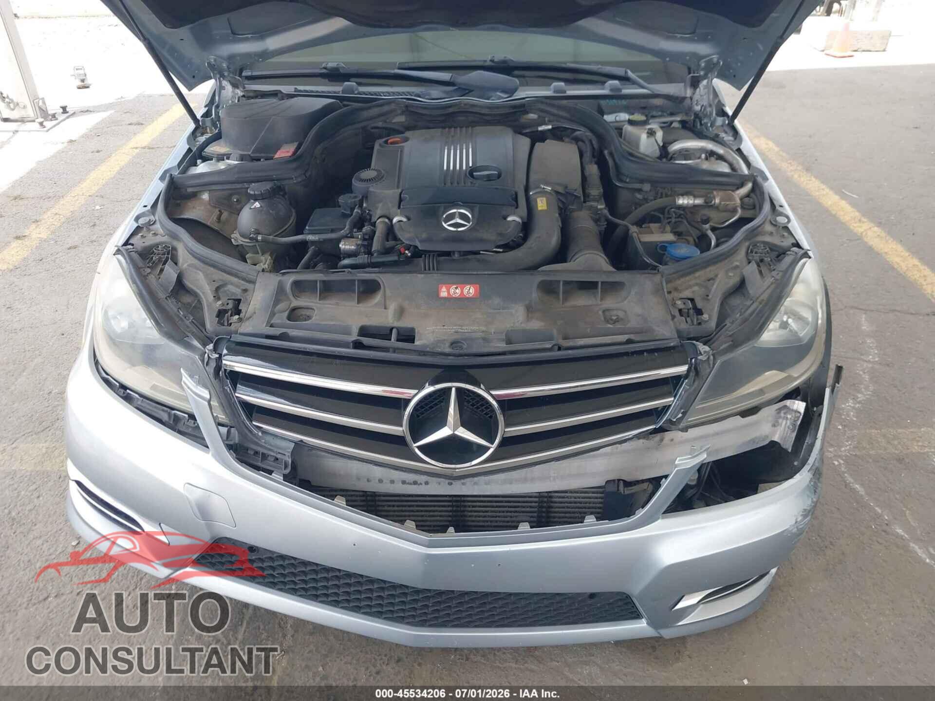 MERCEDES-BENZ C 250 2014 - WDDGF4HBXEA963473