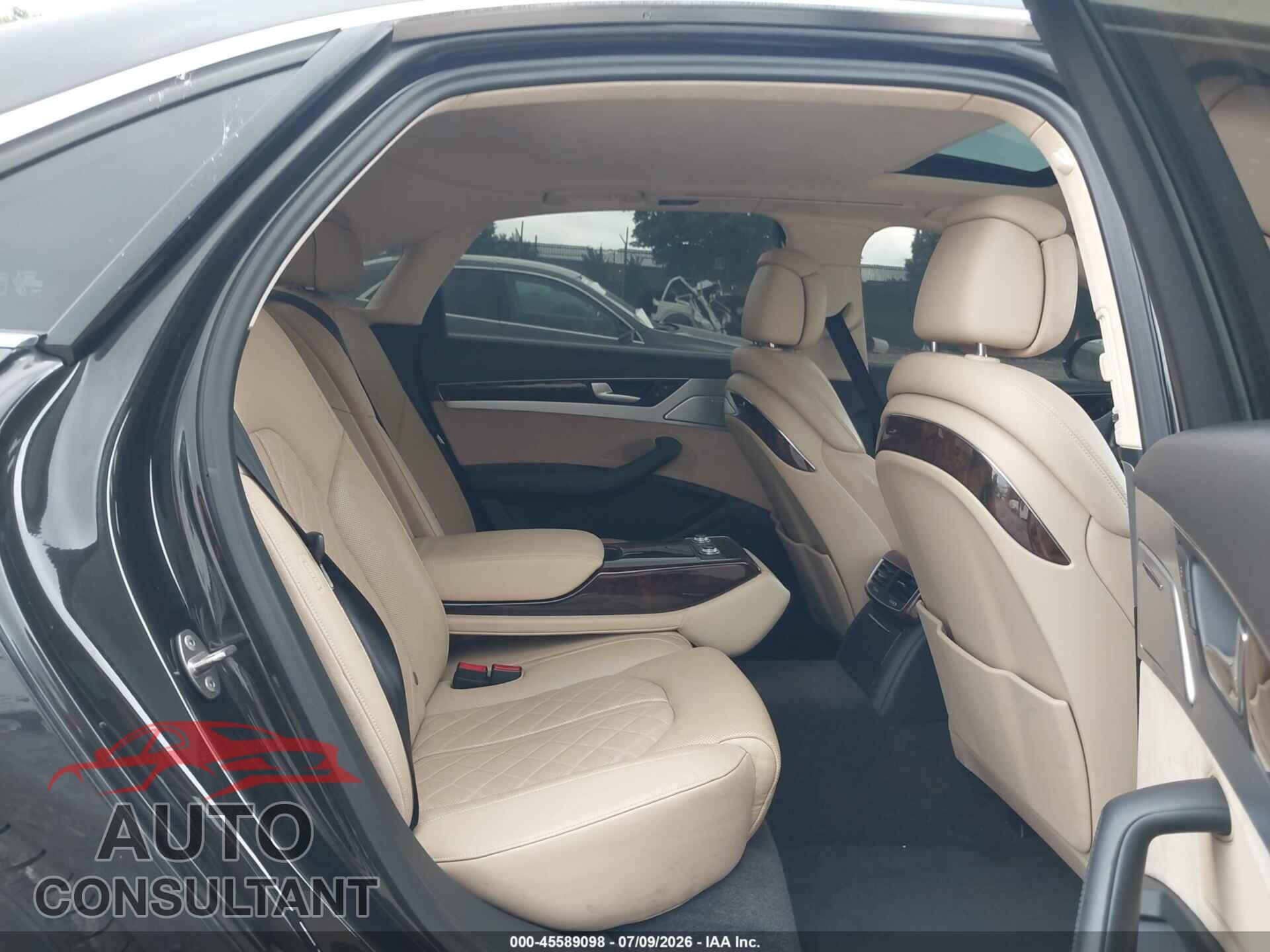 AUDI A8 L 2014 - WAURGAFD2EN010507