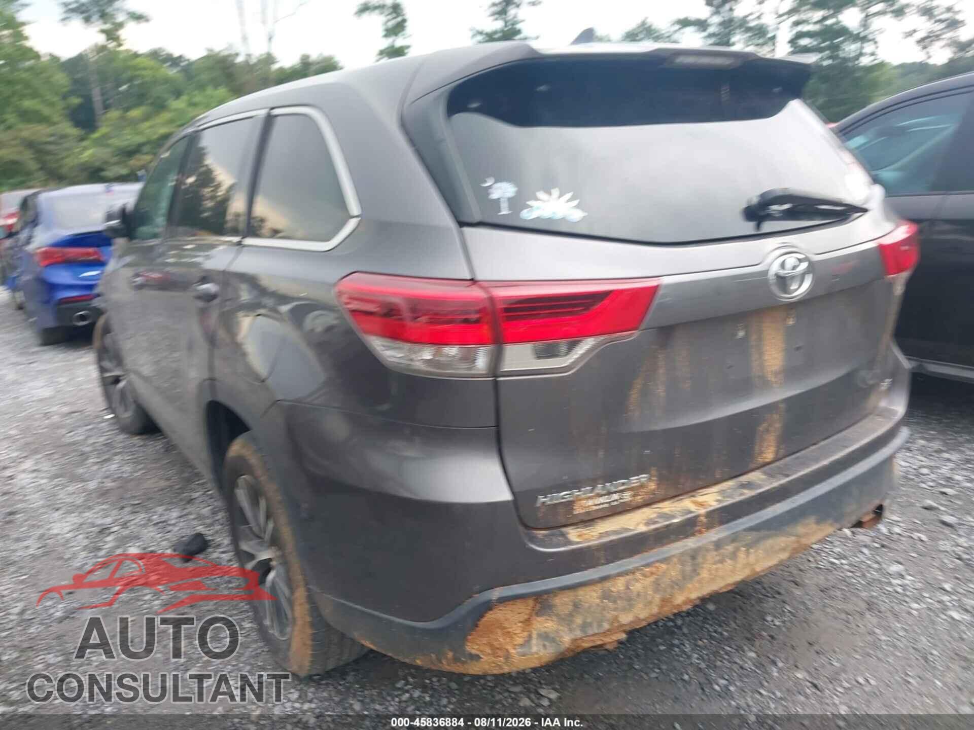 TOYOTA HIGHLANDER 2017 - 5TDZZRFH3HS205688