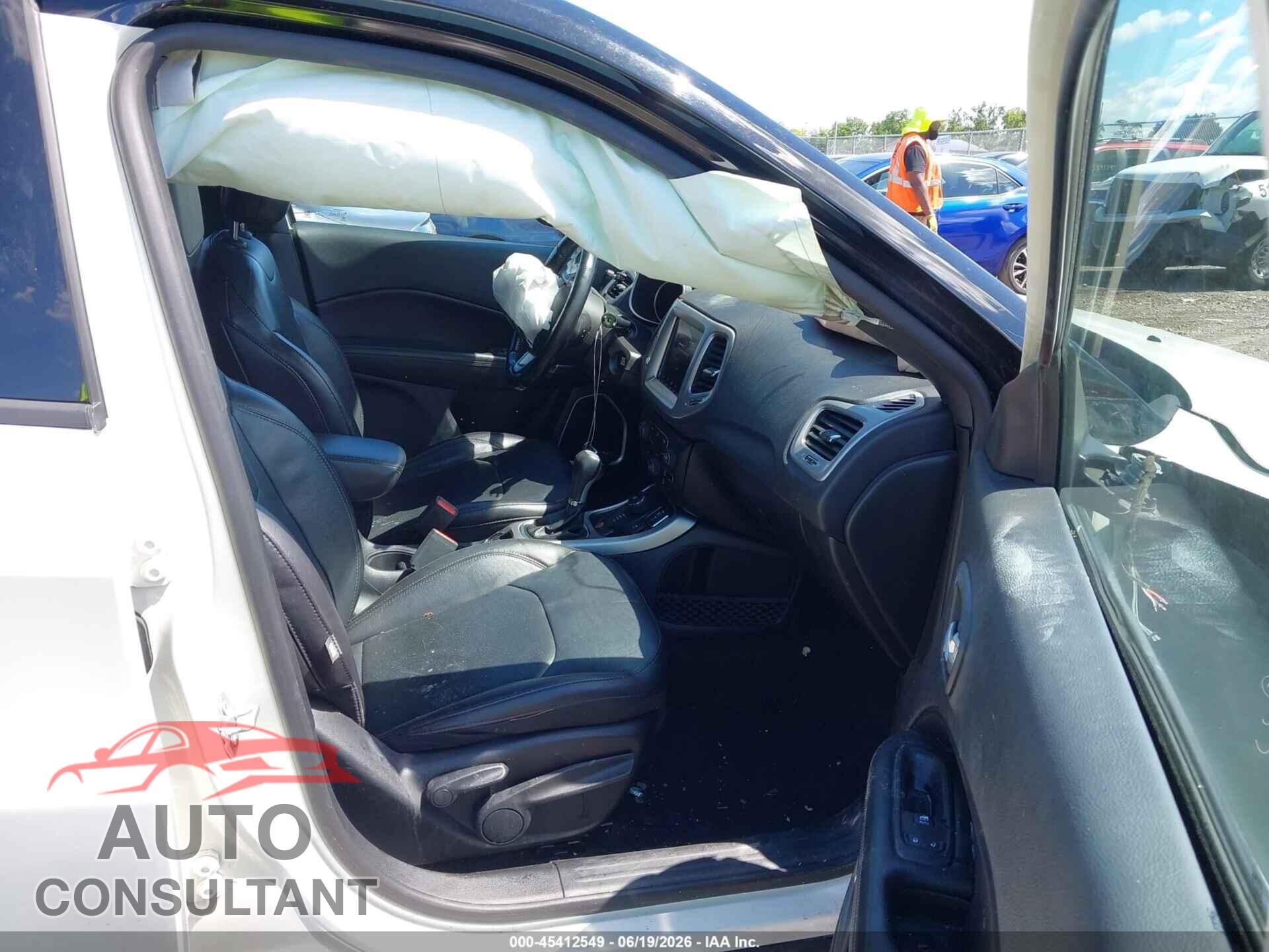 JEEP COMPASS 2020 - 3C4NJDCB4LT168979