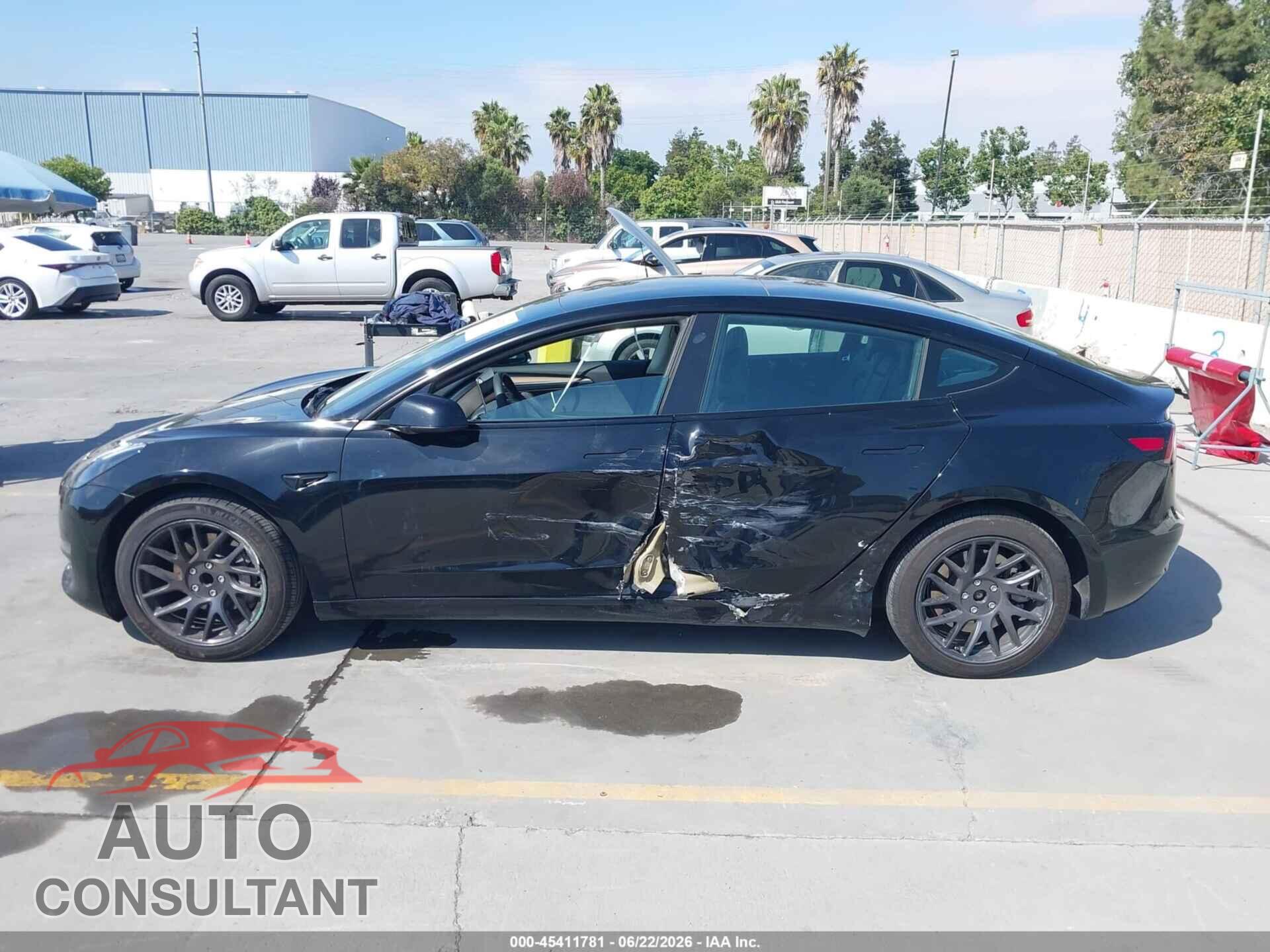 TESLA MODEL 3 2023 - 5YJ3E1EA3PF662916