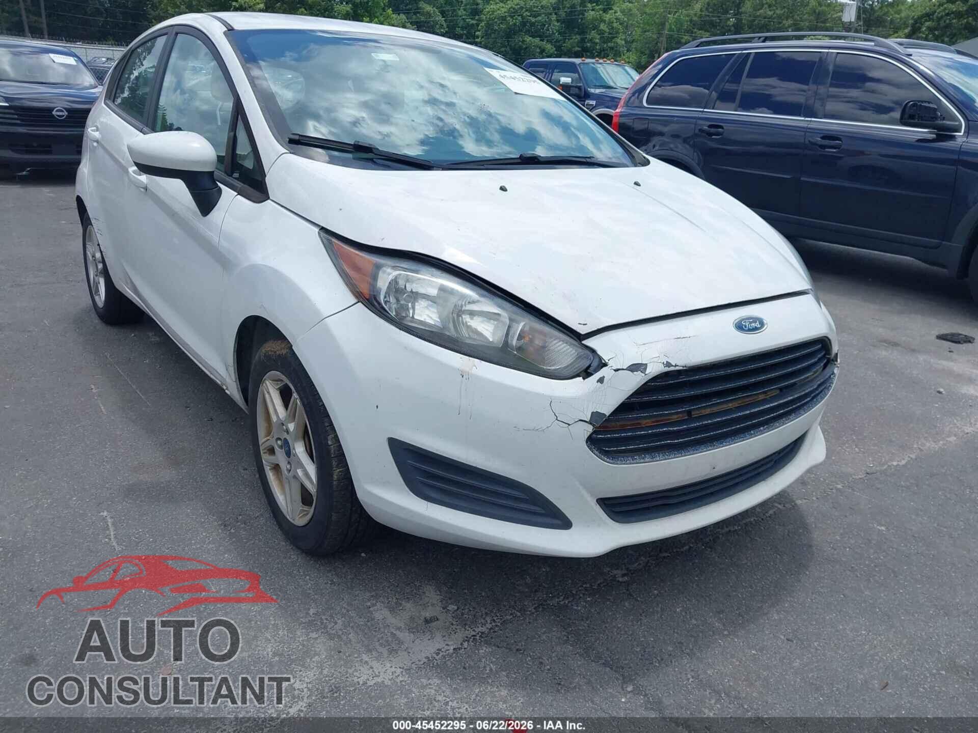 FORD FIESTA 2018 - 3FADP4EJ2JM111367