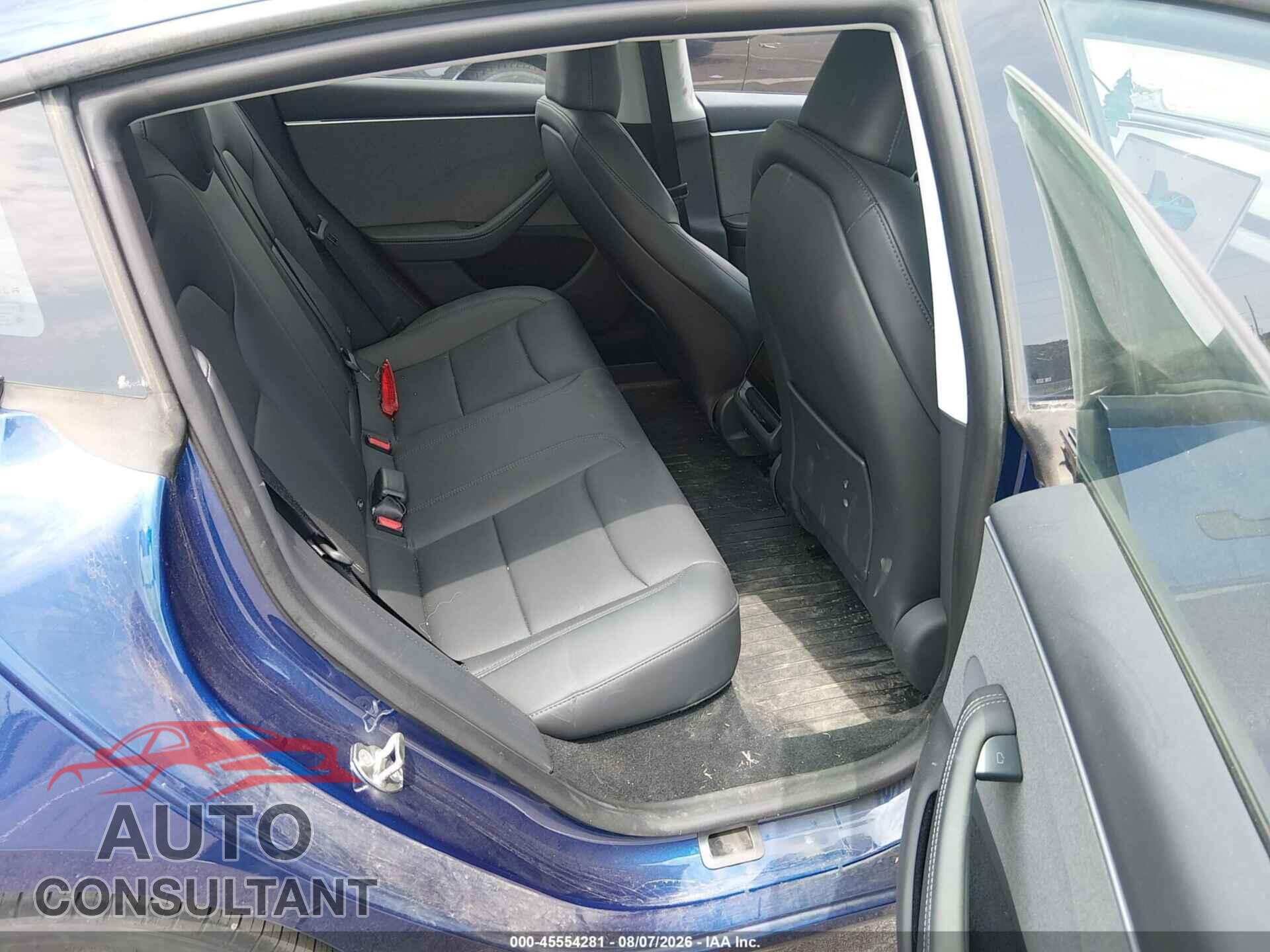 TESLA MODEL 3 2024 - 5YJ3E1EAXRF733273