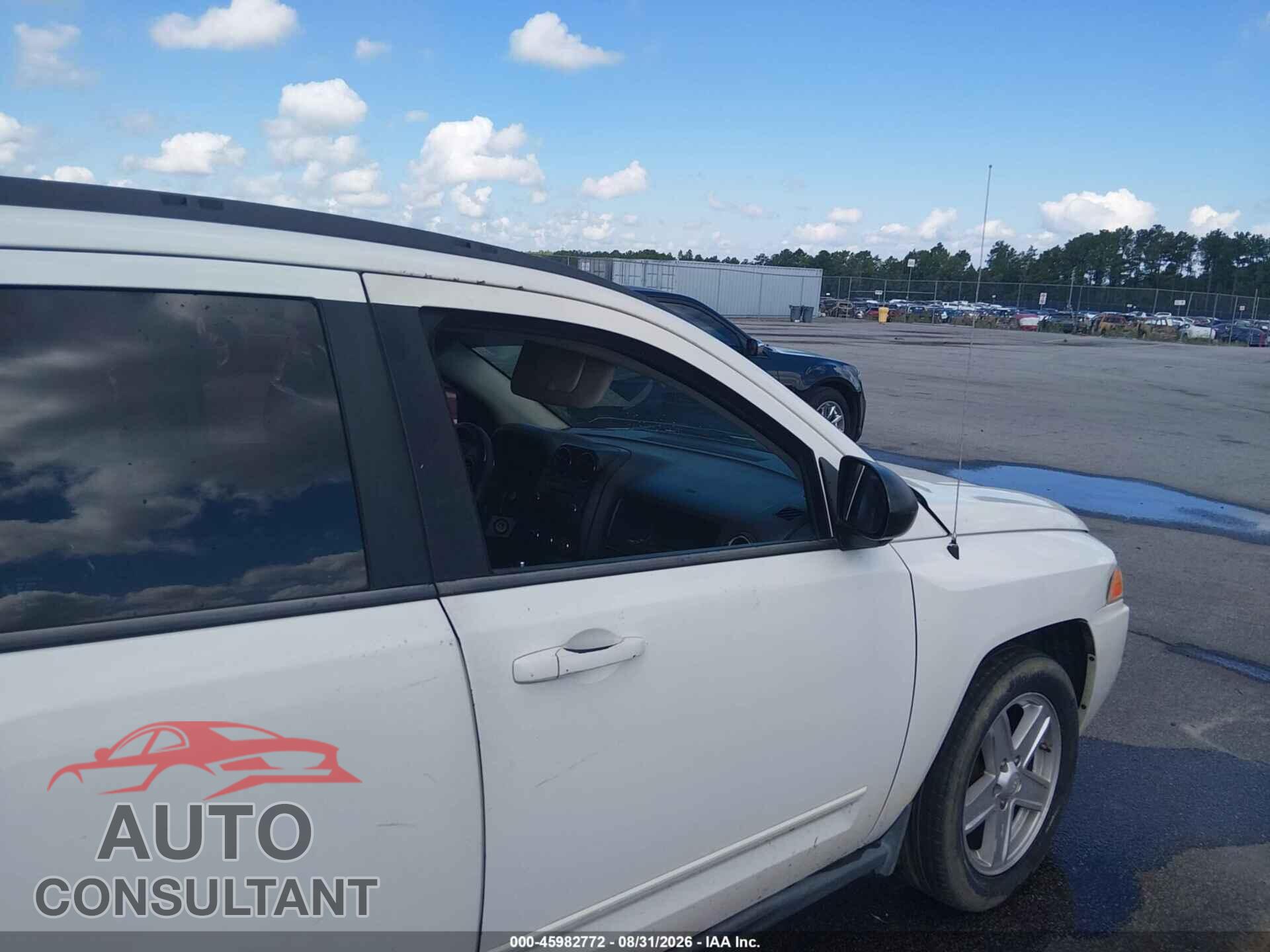JEEP COMPASS 2010 - 1J4NT4FB0AD553717