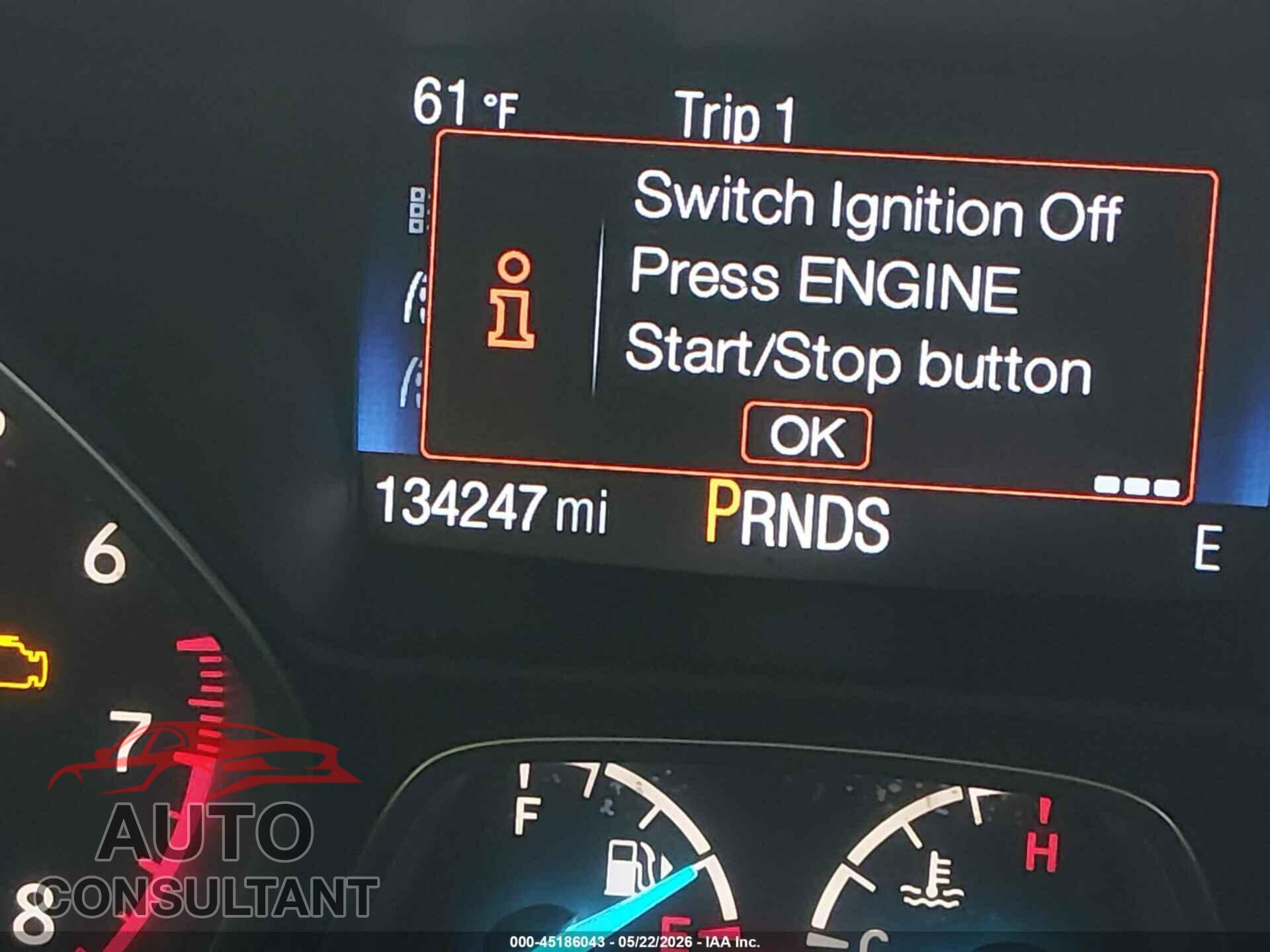 FORD ESCAPE 2017 - 1FMCU0J97HUE14830