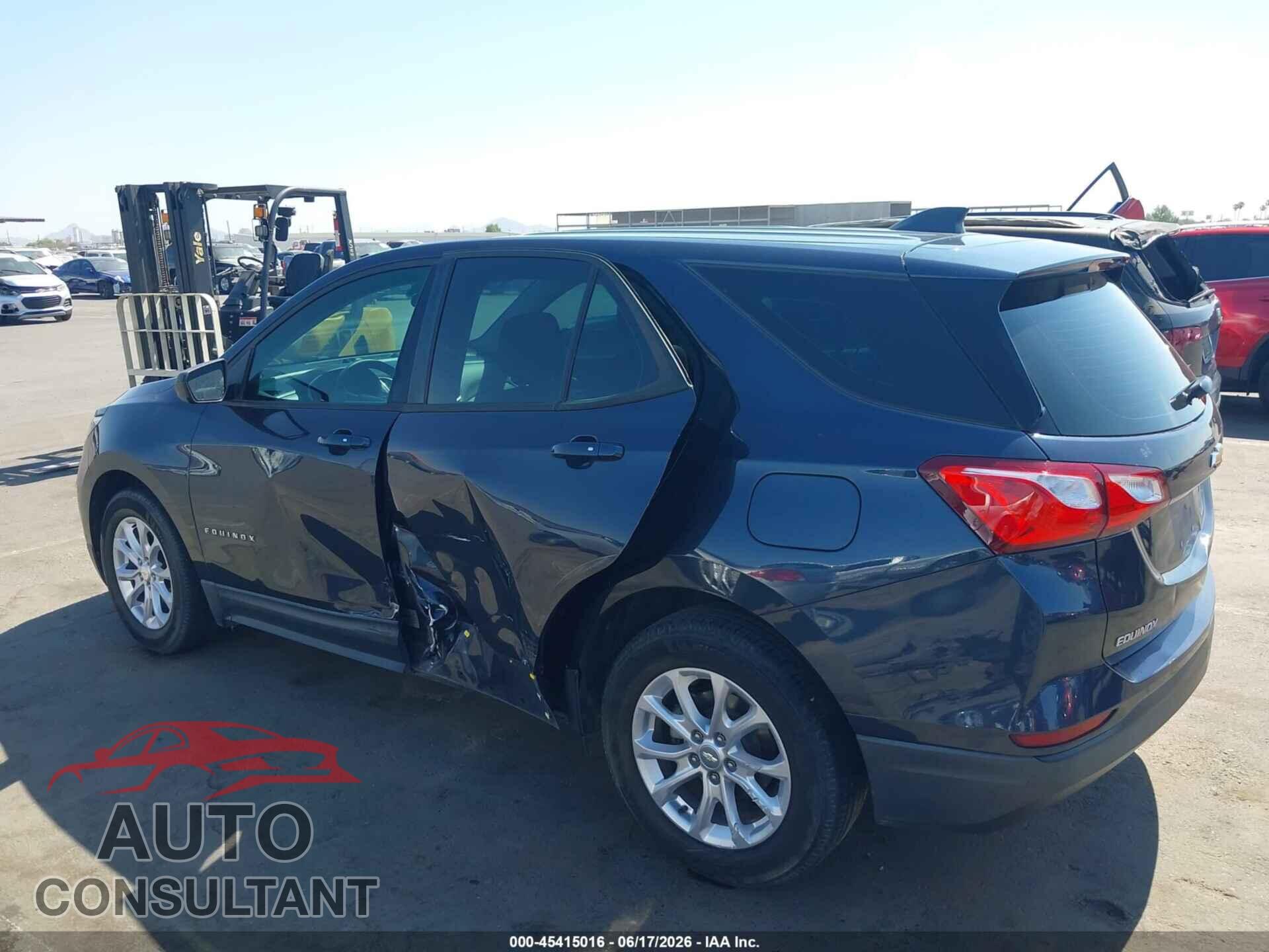 CHEVROLET EQUINOX 2019 - 3GNAXHEV3KL228459