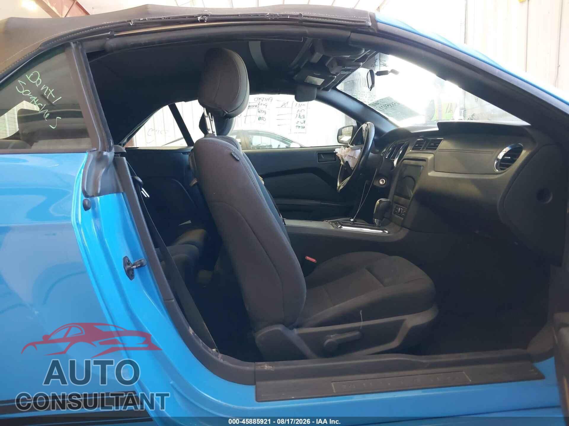 FORD MUSTANG 2013 - 1ZVBP8EMXD5219780