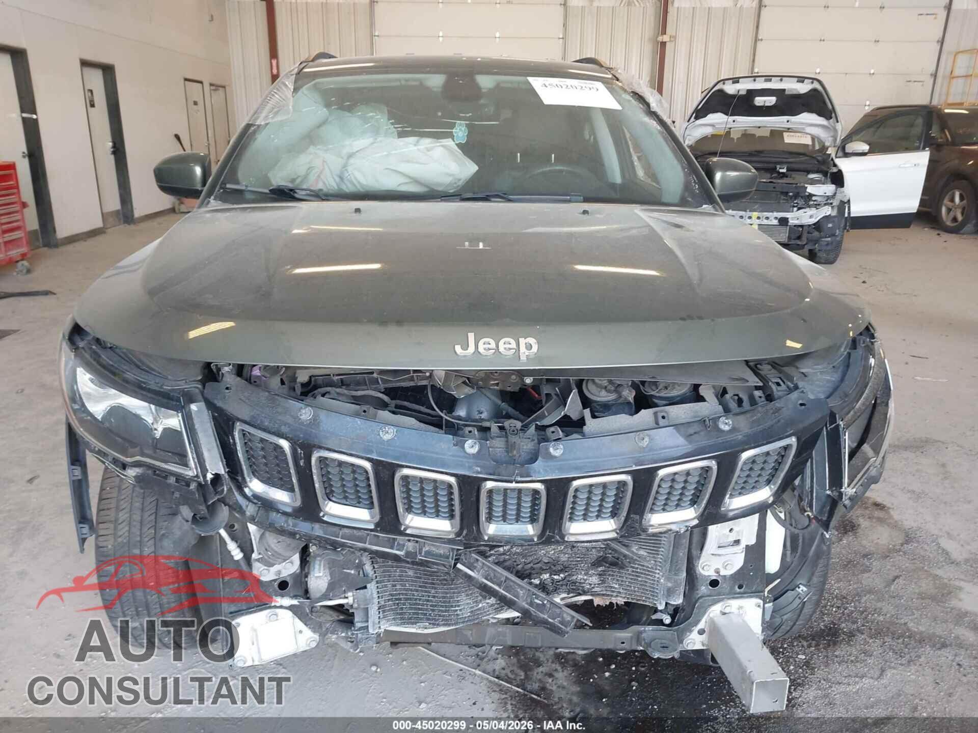 JEEP COMPASS 2018 - 3C4NJCBB7JT140165