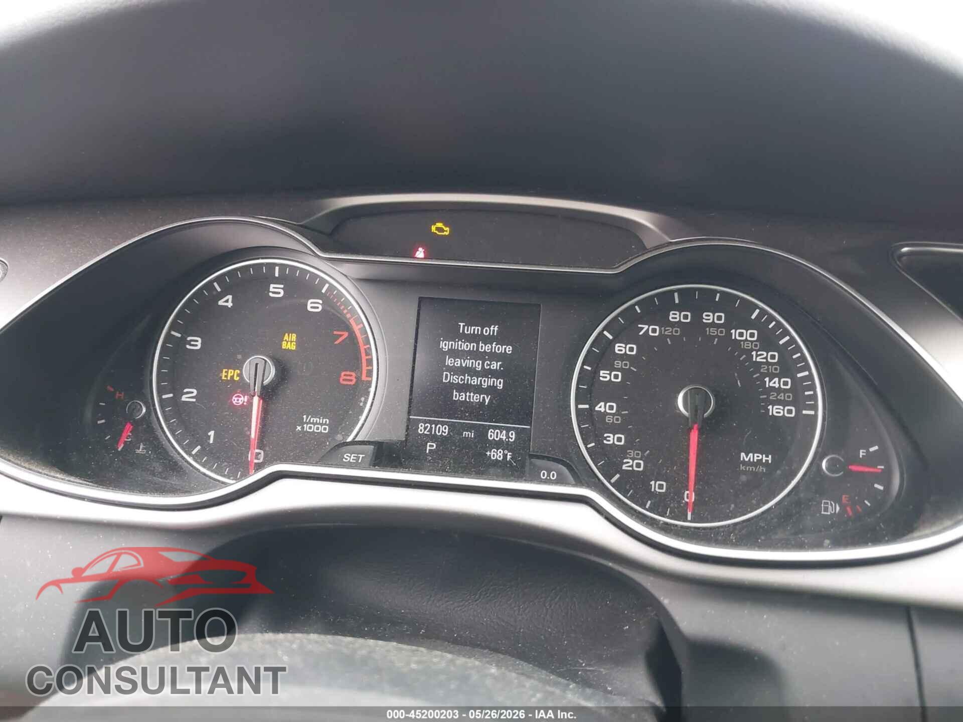 AUDI A4 2013 - WAUBFAFL4DN038948