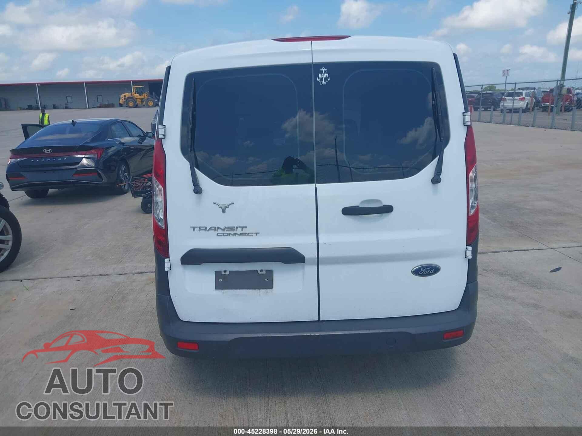 FORD TRANSIT CONNECT 2017 - NM0LS6E72H1299347
