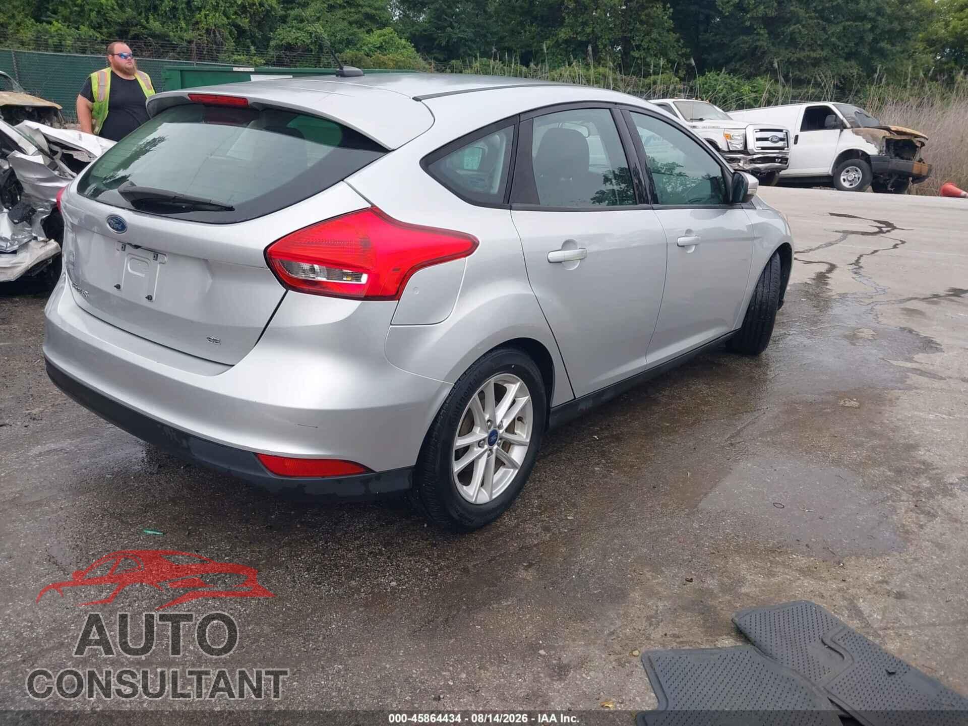 FORD FOCUS 2016 - 1FADP3K20GL357111