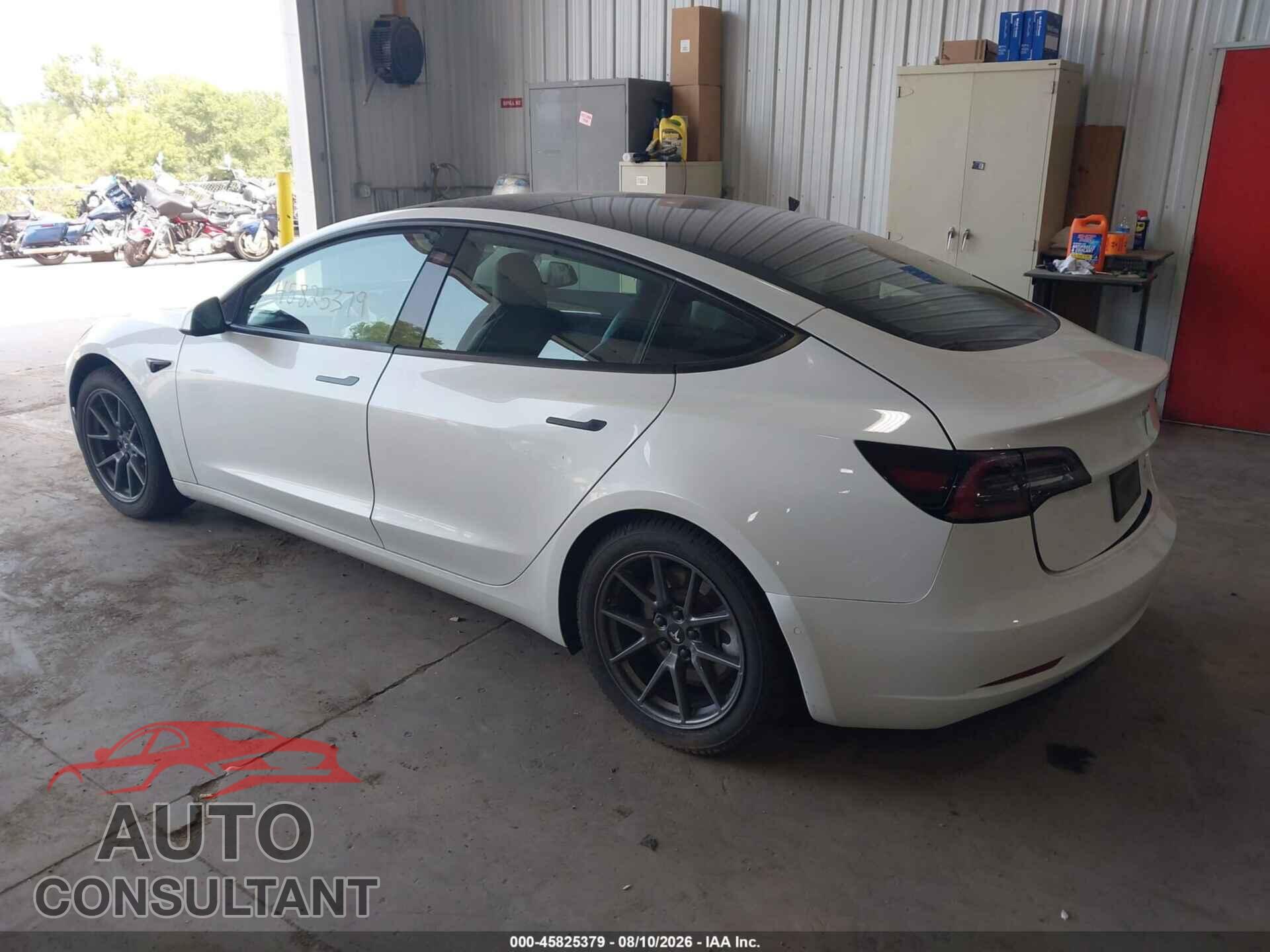 TESLA MODEL 3 2022 - 5YJ3E1EB5NF257131