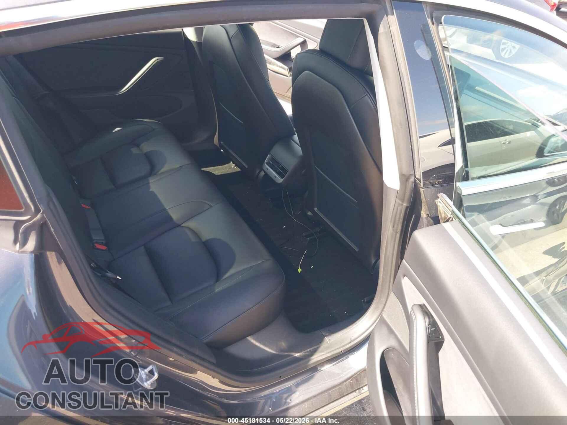 TESLA MODEL 3 2020 - 5YJ3E1EC9LF721205