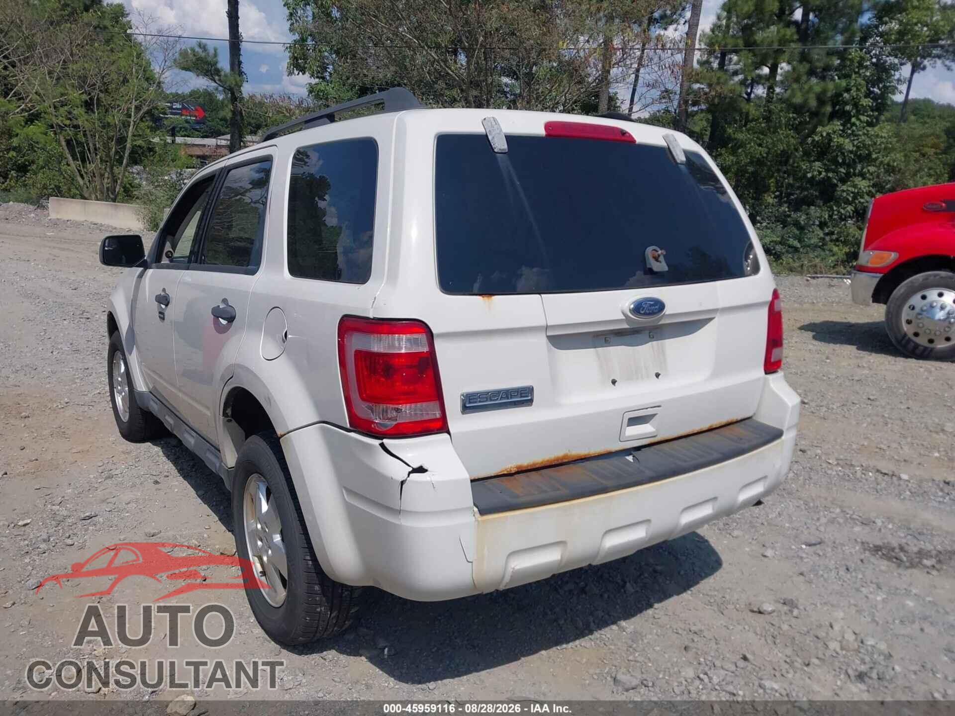 FORD ESCAPE 2010 - 1FMCU0D75AKB48882